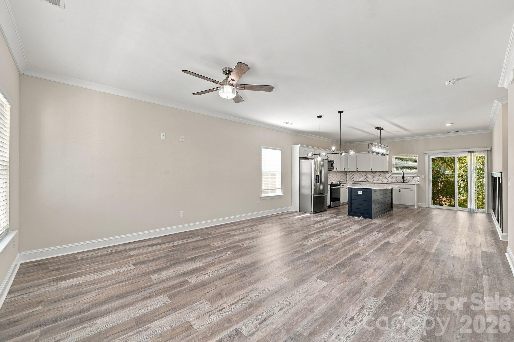 Lovely open floor plan opening to kitchen - 4224 Pebblebrook Circle, Concord