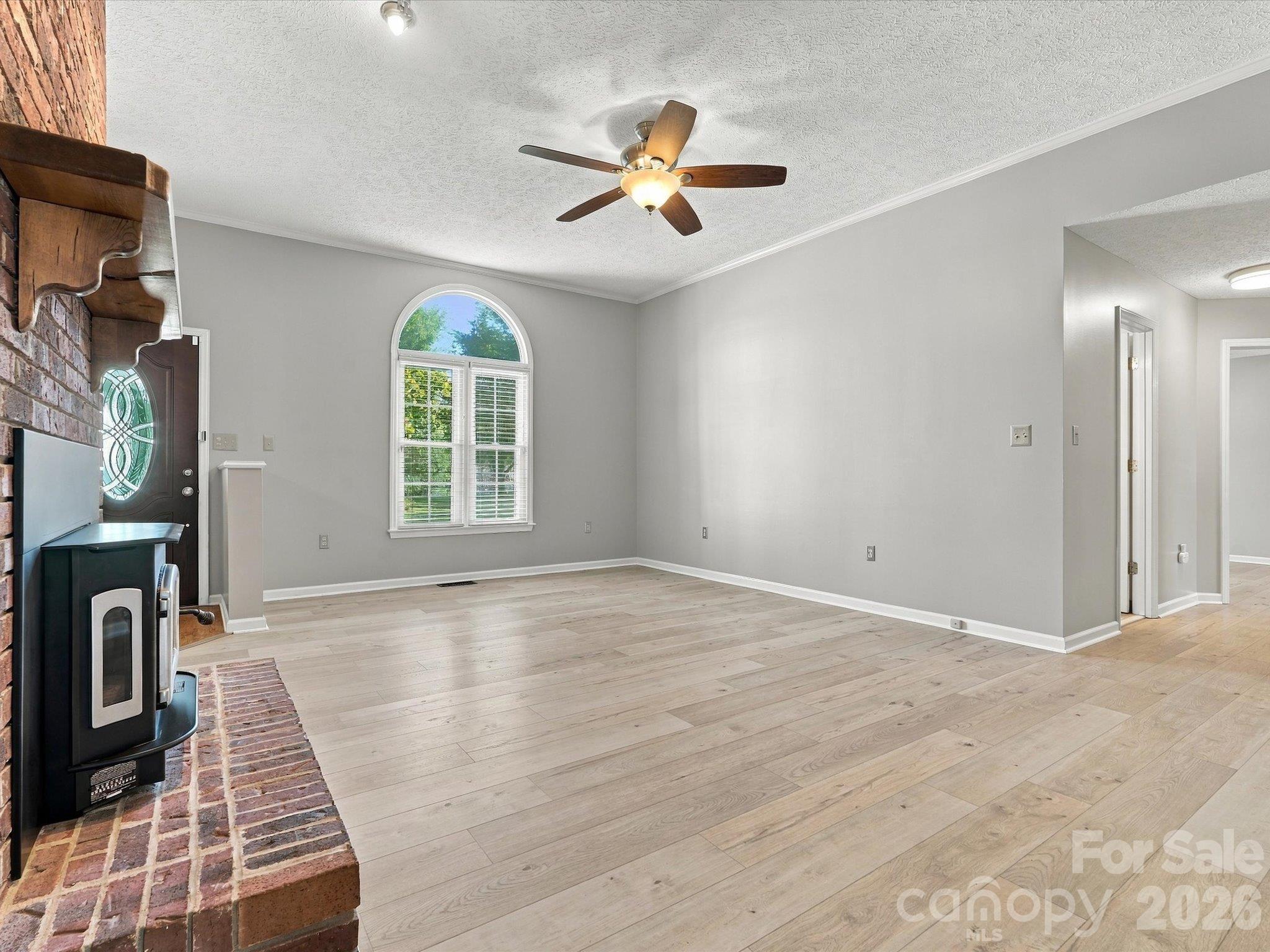 Single Family Residence at 106 Sterling Drive, York, photo 6 of 47