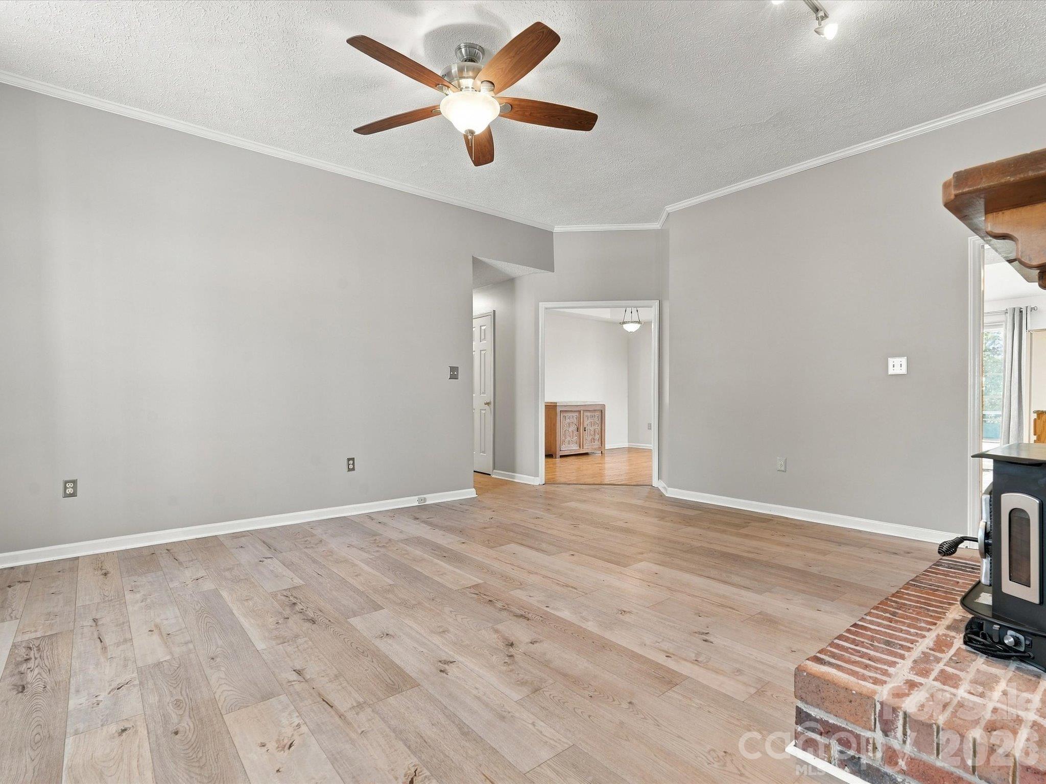 Single Family Residence at 106 Sterling Drive, York, photo 7 of 47