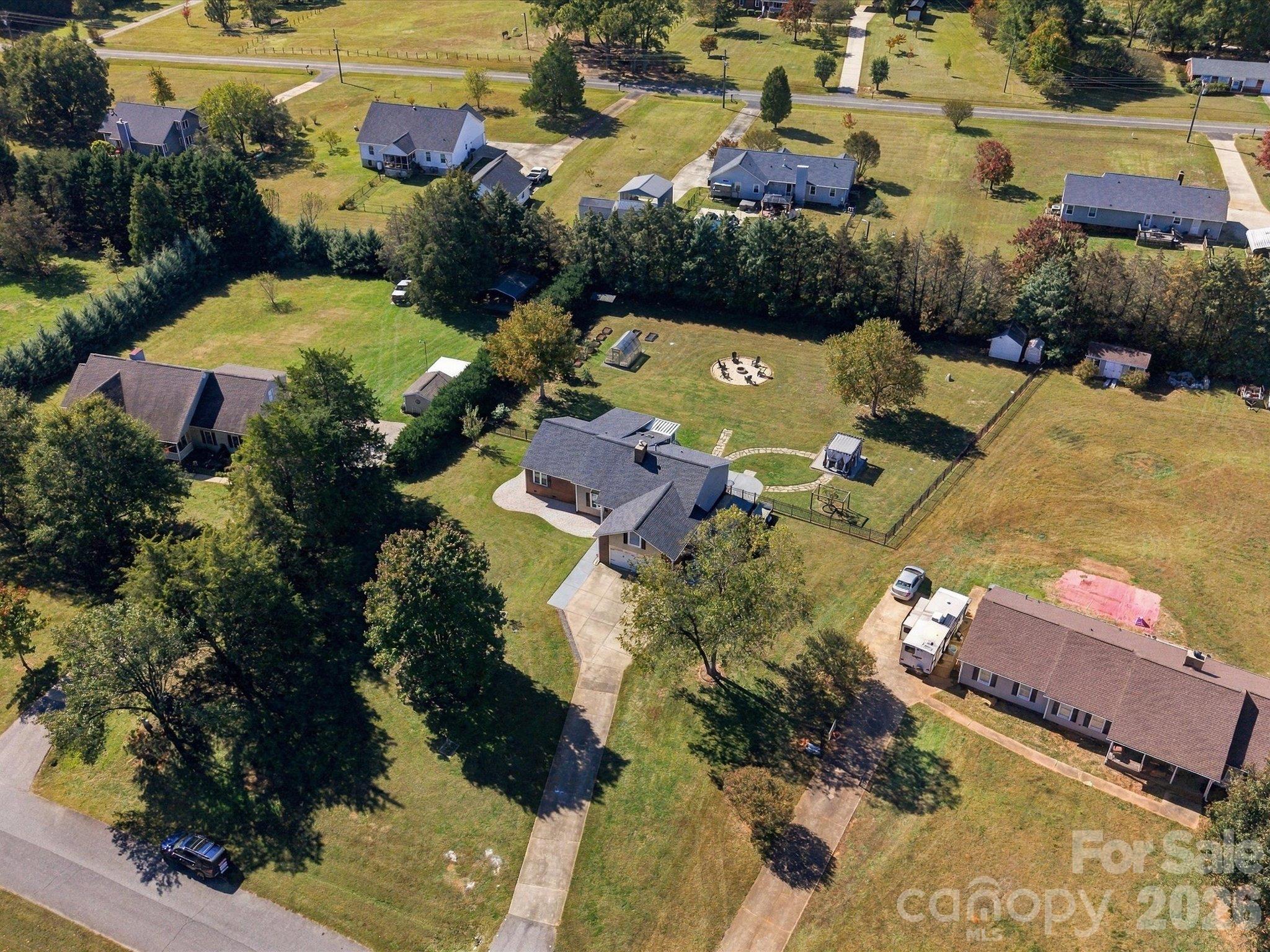 Single Family Residence at 106 Sterling Drive, York, photo 42 of 47