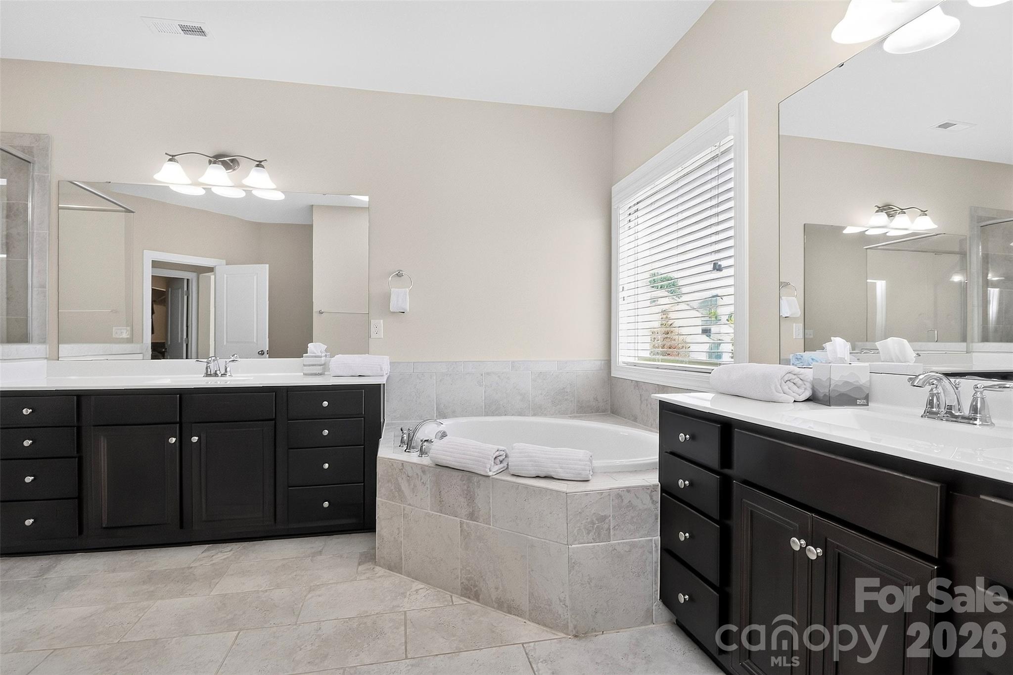 Single Family Residence at 16708 Monocacy Boulevard, Huntersville, photo 25 of 40