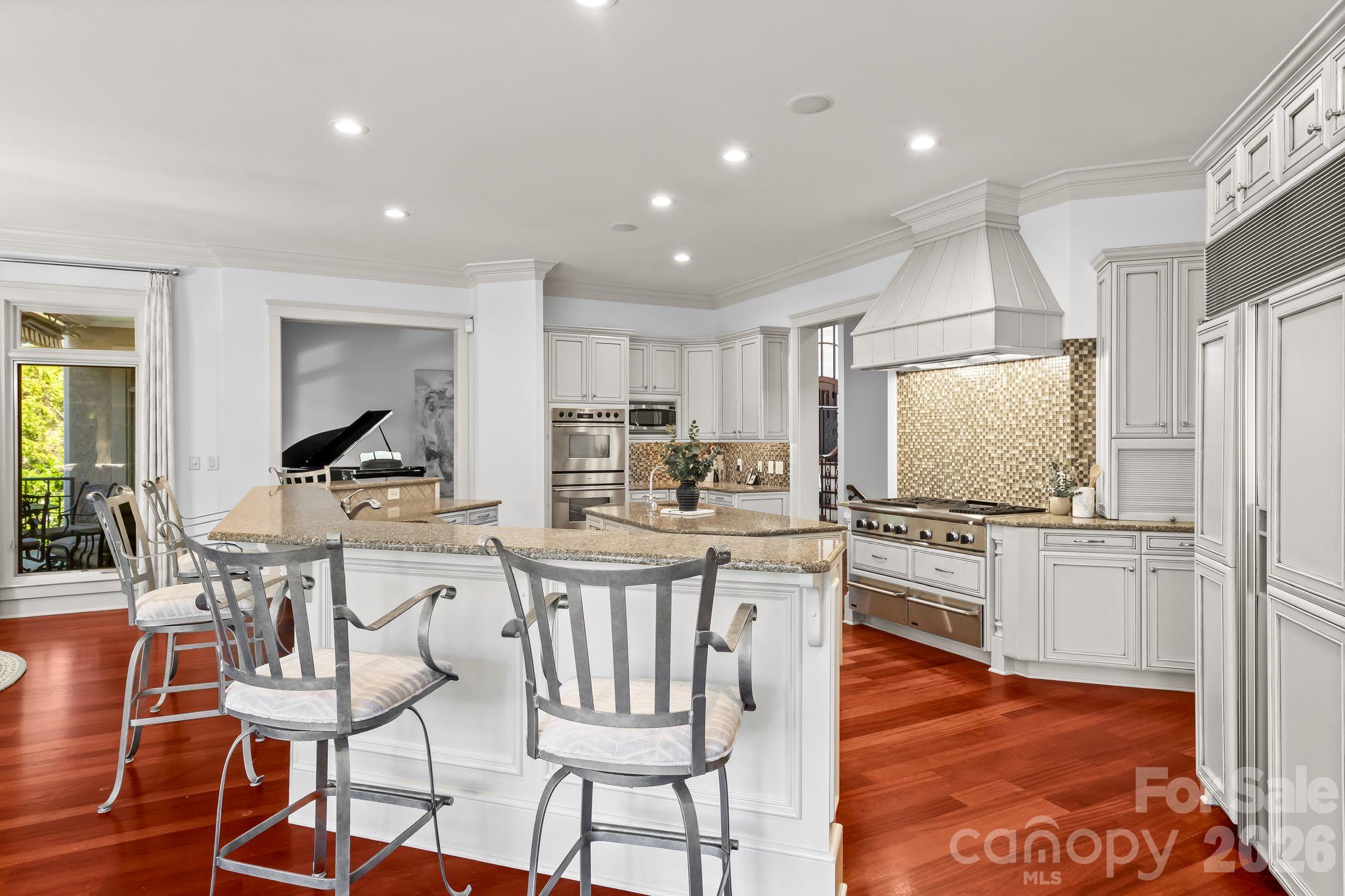 Single Family Residence at 14606 Jockeys Ridge Drive, Charlotte, photo 15 of 46