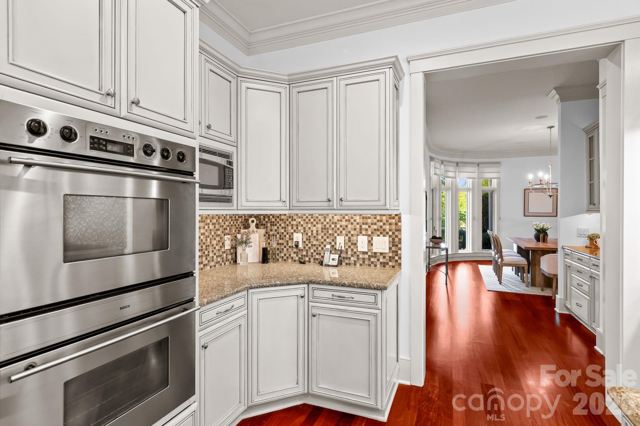 Single Family Residence at 14606 Jockeys Ridge Drive, Charlotte, photo 17 of 46