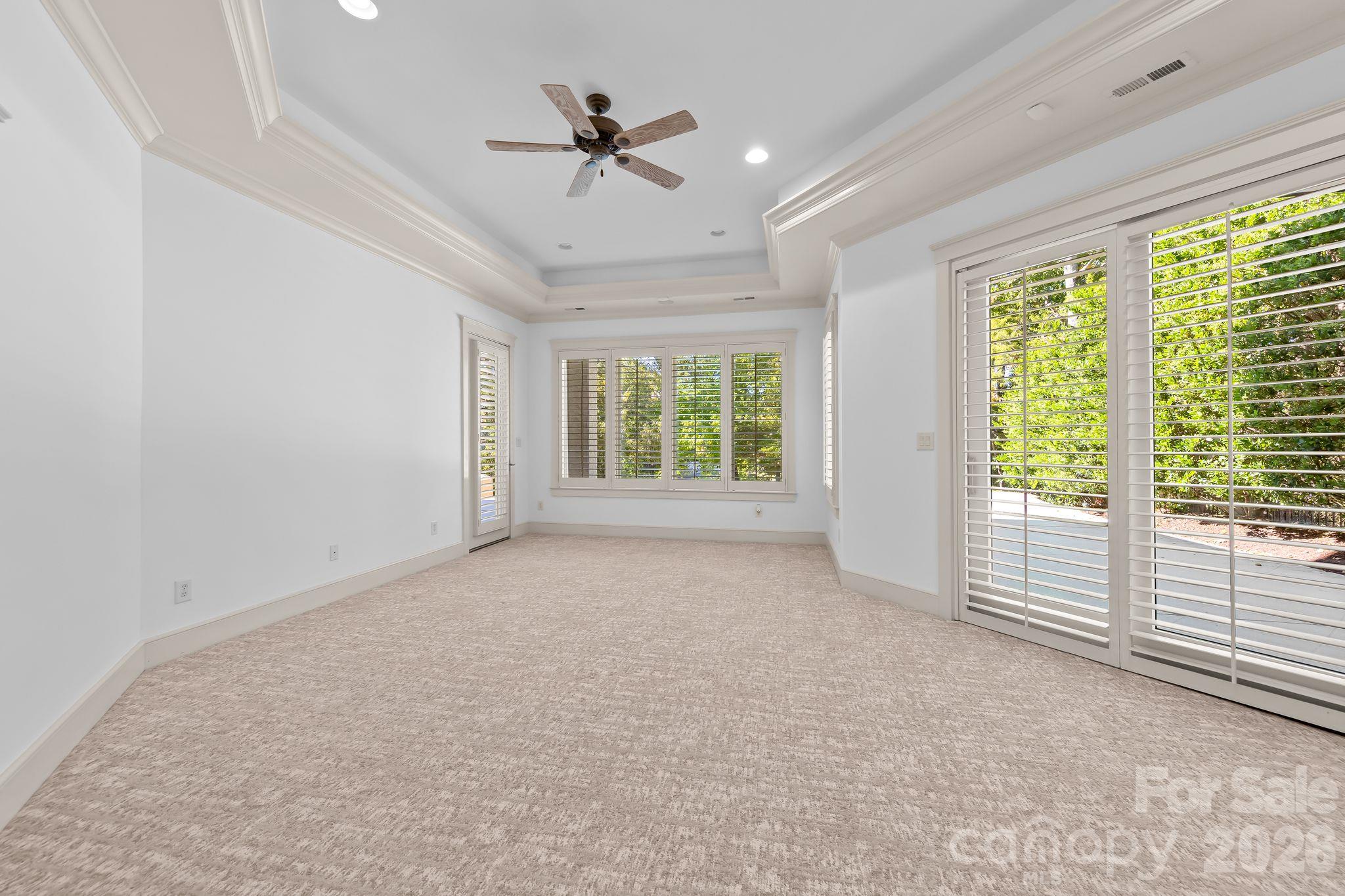 Single Family Residence at 14606 Jockeys Ridge Drive, Charlotte, photo 28 of 46
