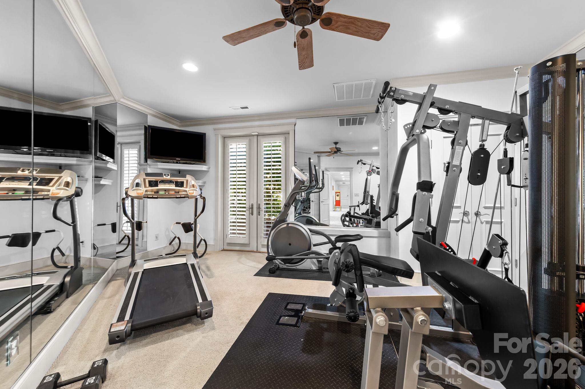 Single Family Residence at 14606 Jockeys Ridge Drive, Charlotte, photo 30 of 46