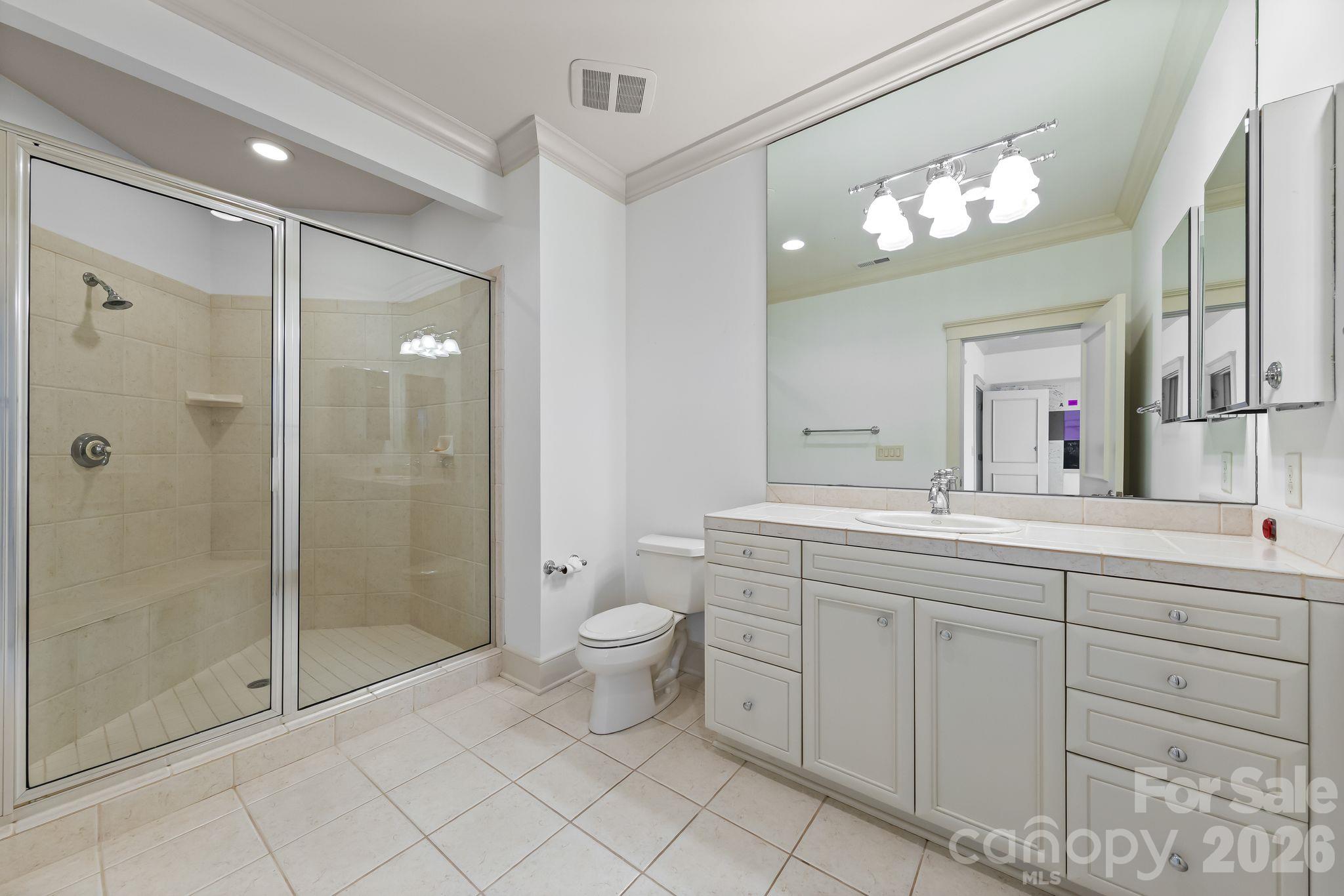 Single Family Residence at 14606 Jockeys Ridge Drive, Charlotte, photo 36 of 46