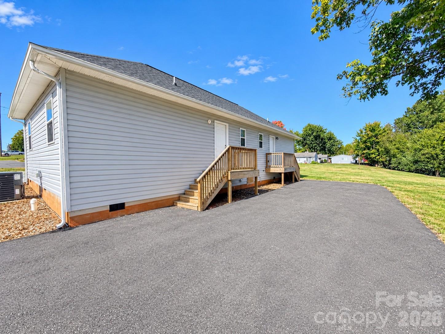 1212 Rear - 1212, 1214, 1216, 1218 Alexander Street, Statesville