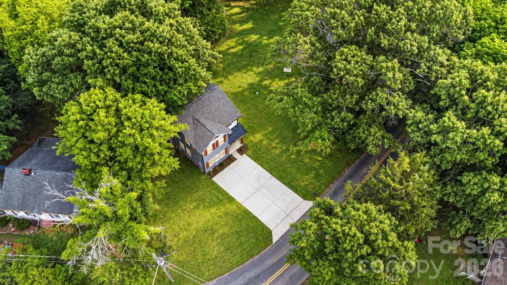 Single Family Residence at 112 E Hilltop Drive, Gastonia, photo 39 of 39