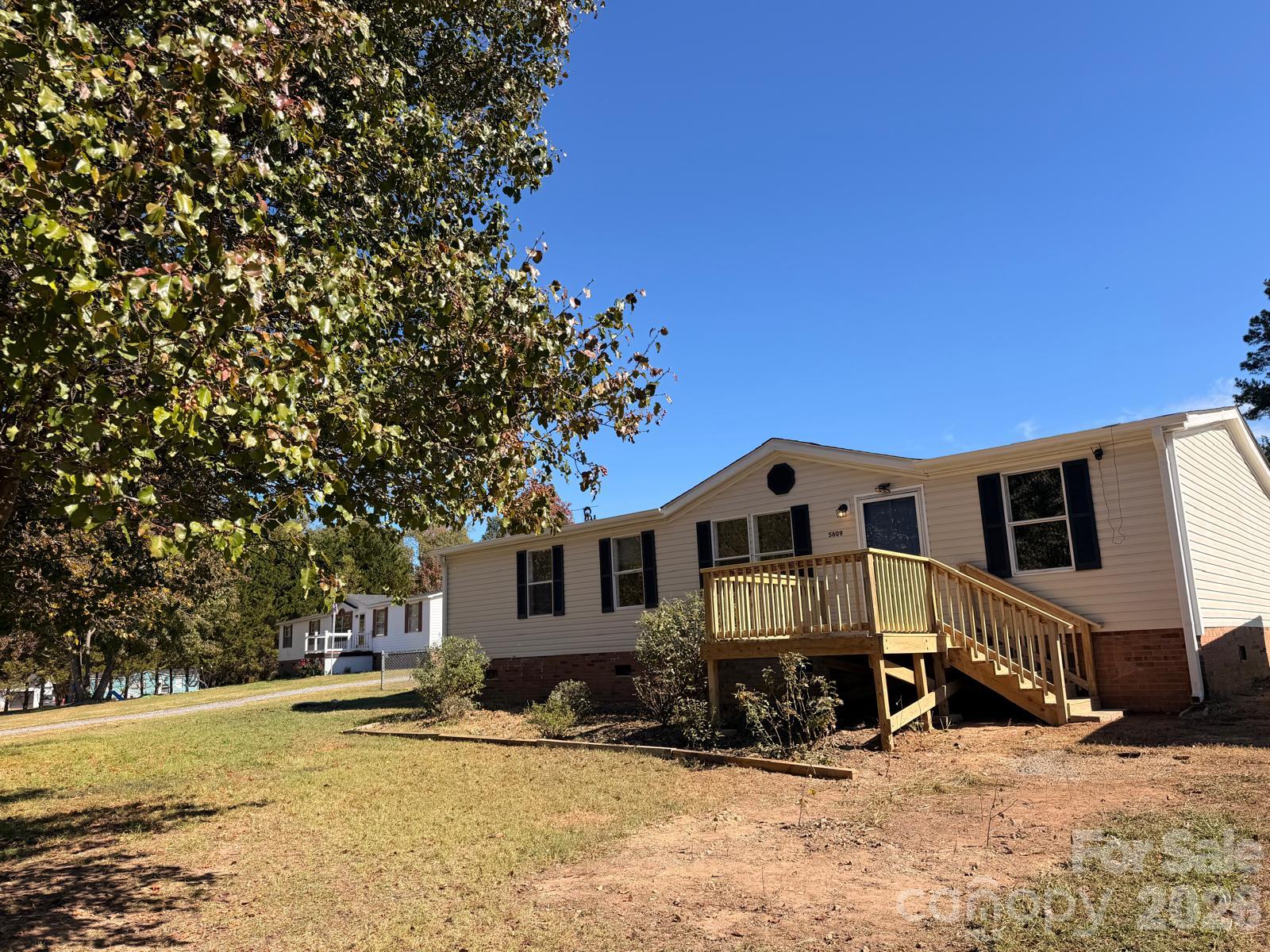 5609 Wildwood Court