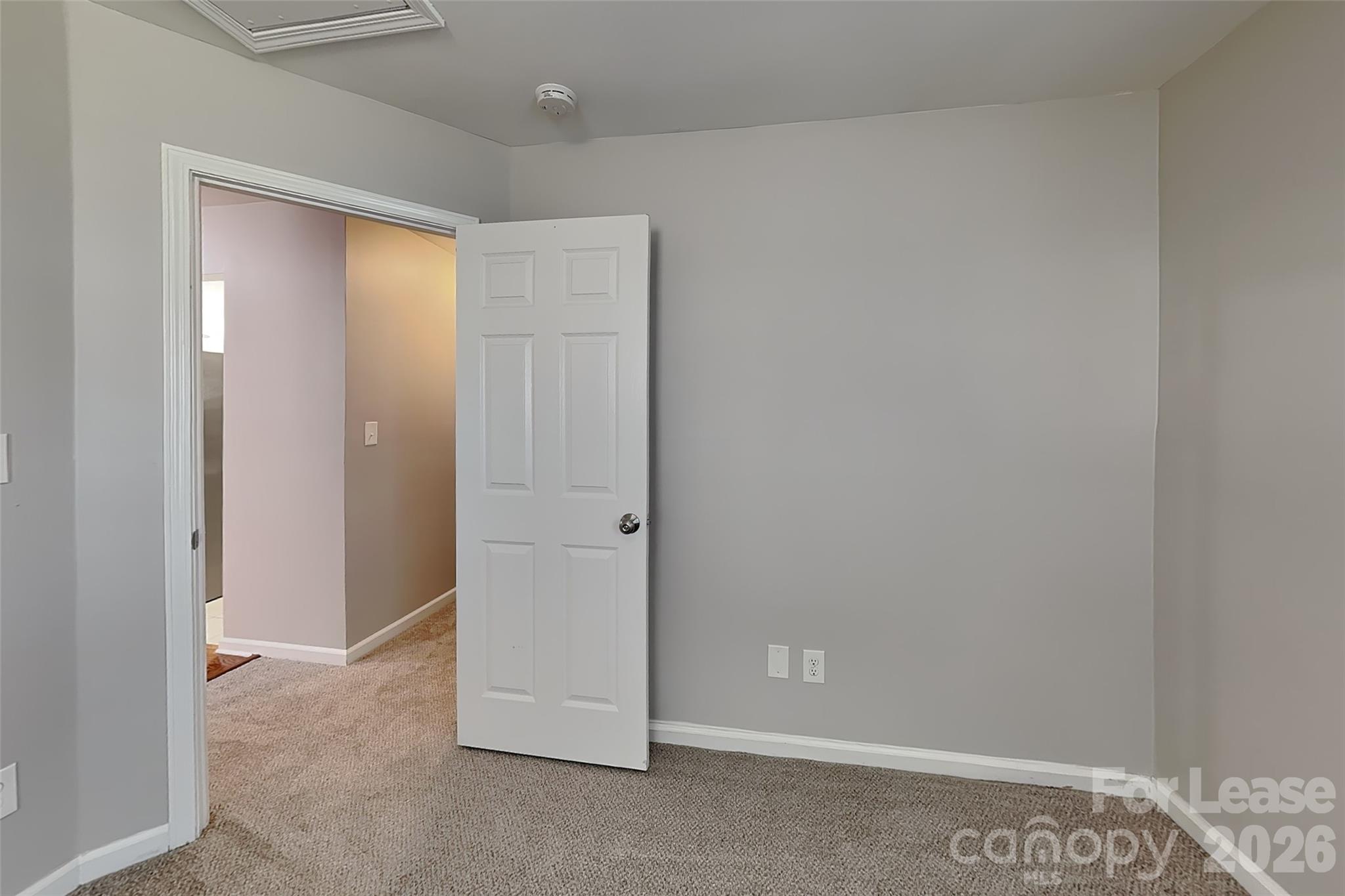 Single Family Residence at 5204 Tealstone Court, Concord, photo 13 of 16