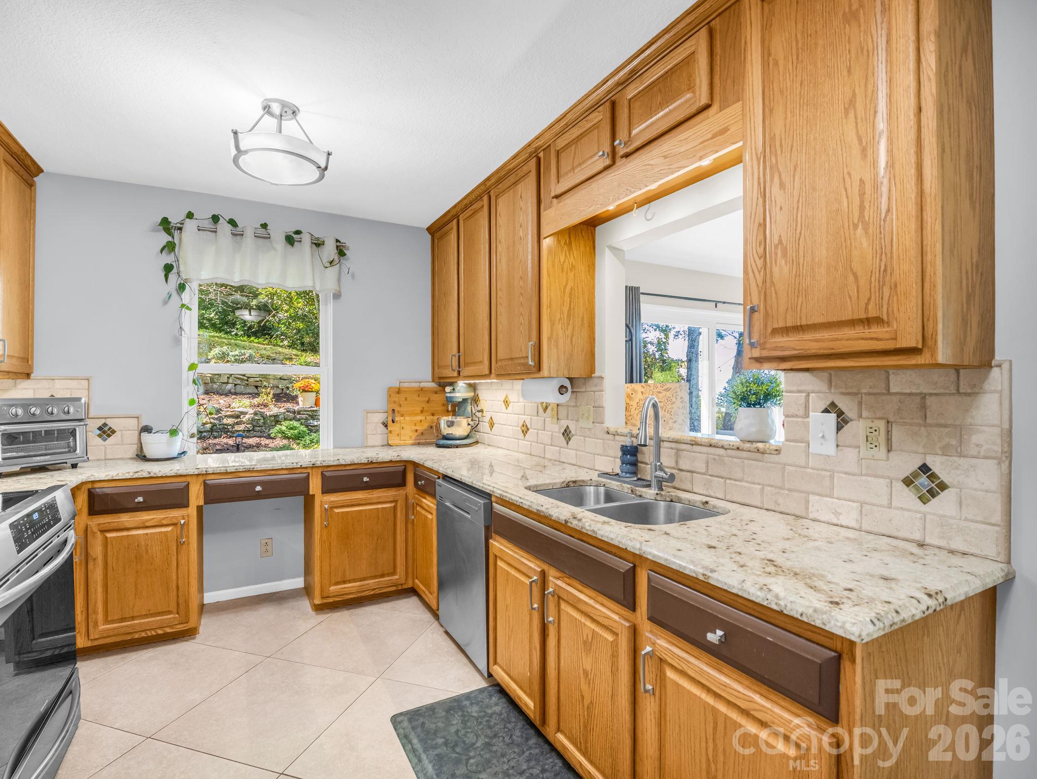 Kitchen - 178 Hilltop View Drive, Fletcher