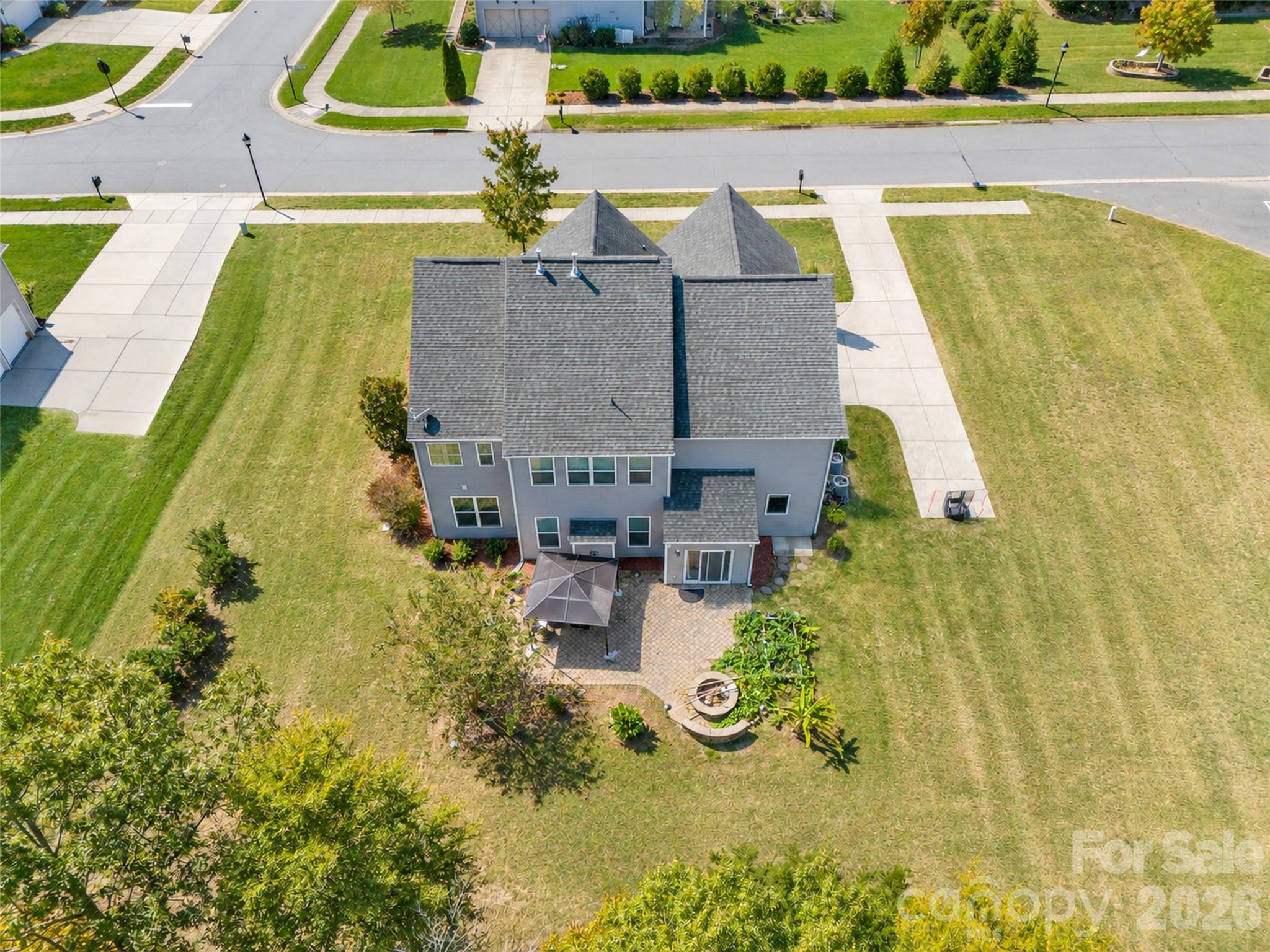 Single Family Residence at 7199 Old Valley Way, Harrisburg, photo 12 of 45