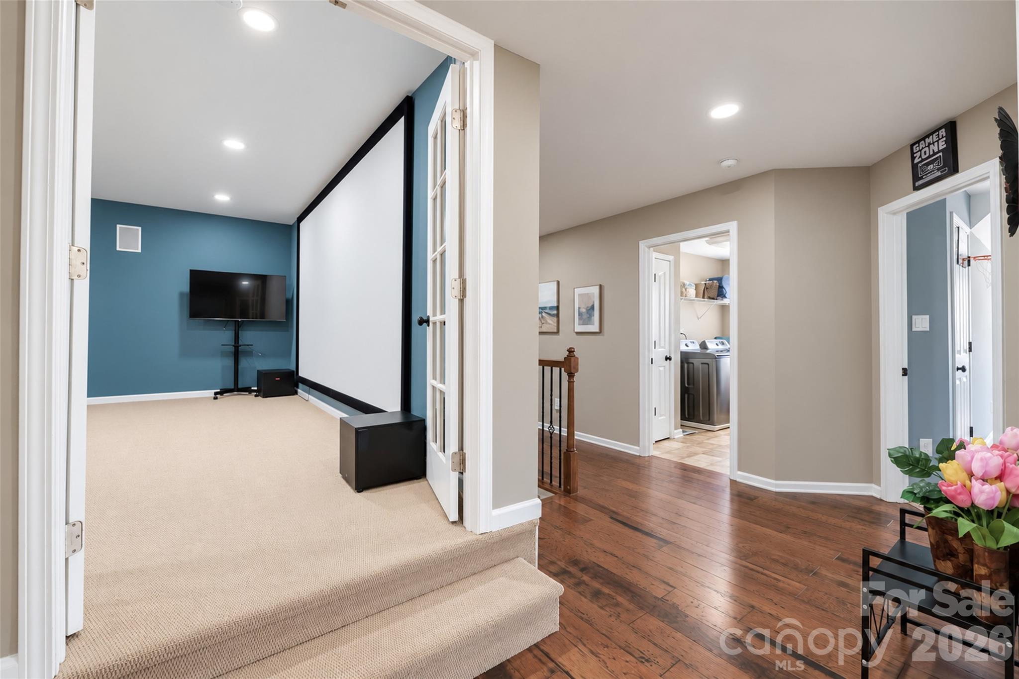 Single Family Residence at 7199 Old Valley Way, Harrisburg, photo 28 of 45