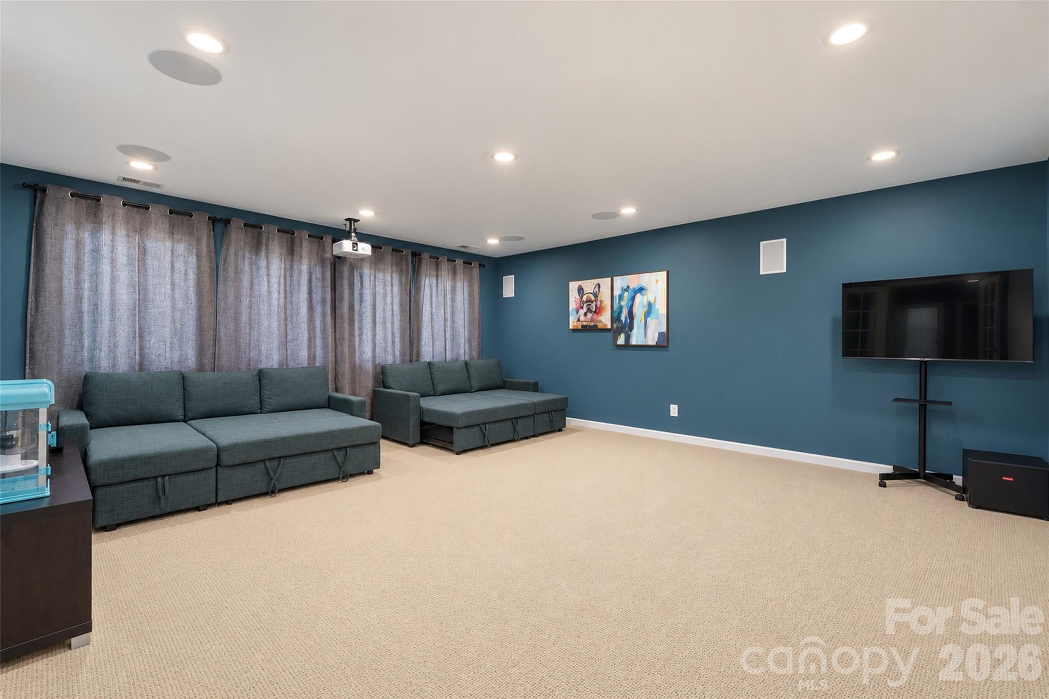 Single Family Residence at 7199 Old Valley Way, Harrisburg, photo 29 of 45