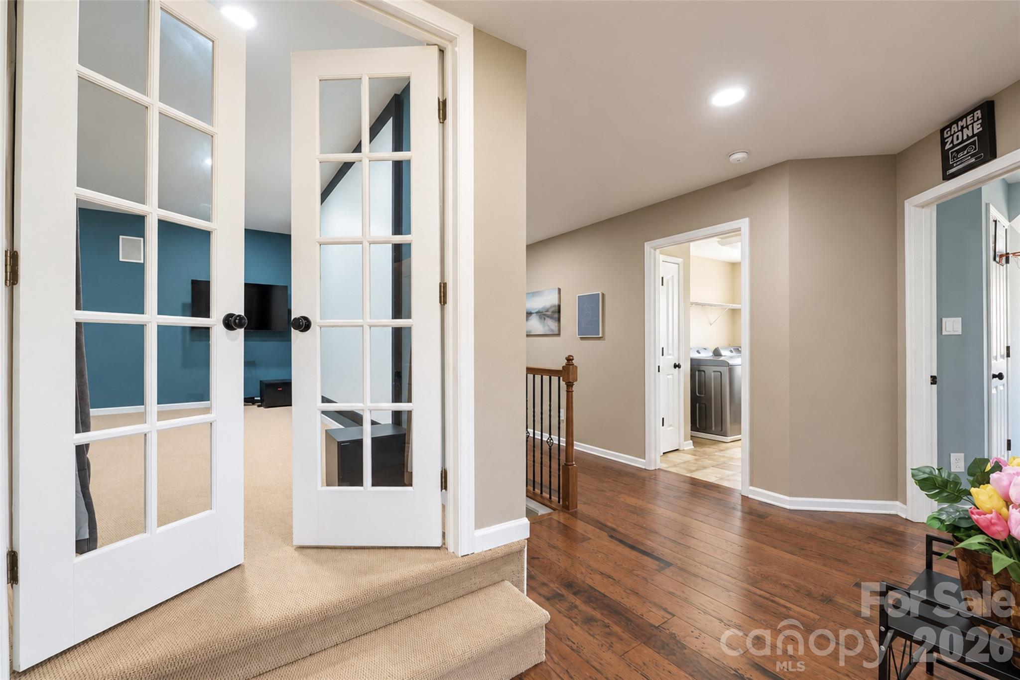 Single Family Residence at 7199 Old Valley Way, Harrisburg, photo 32 of 45