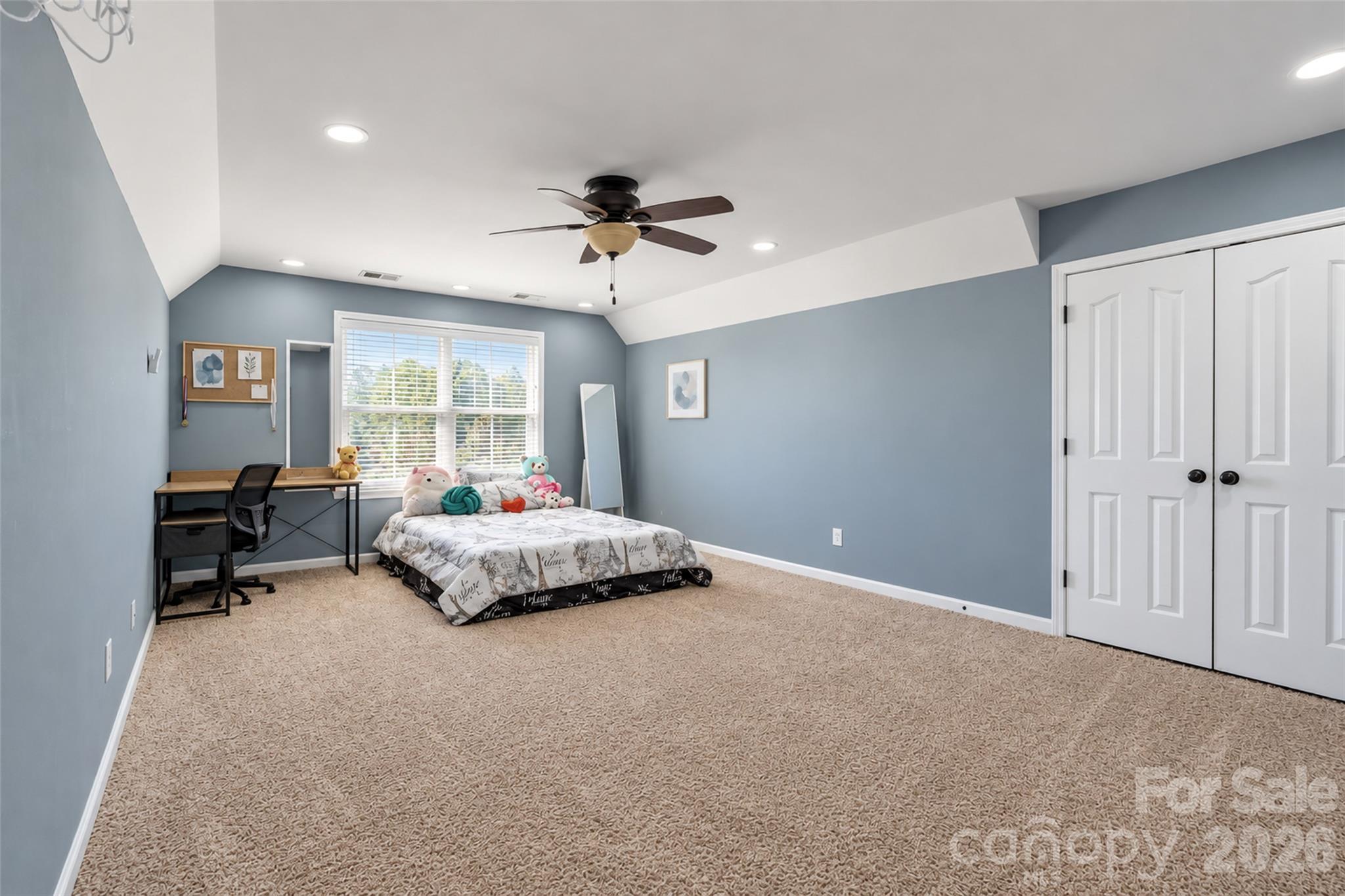 Single Family Residence at 7199 Old Valley Way, Harrisburg, photo 36 of 45