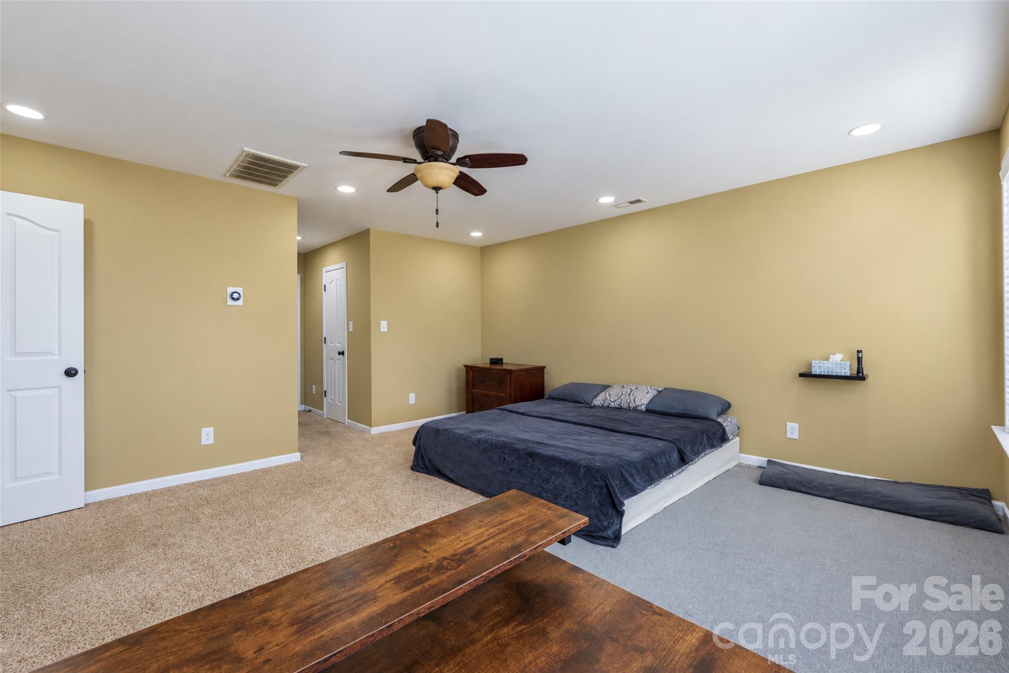 Single Family Residence at 7199 Old Valley Way, Harrisburg, photo 41 of 45
