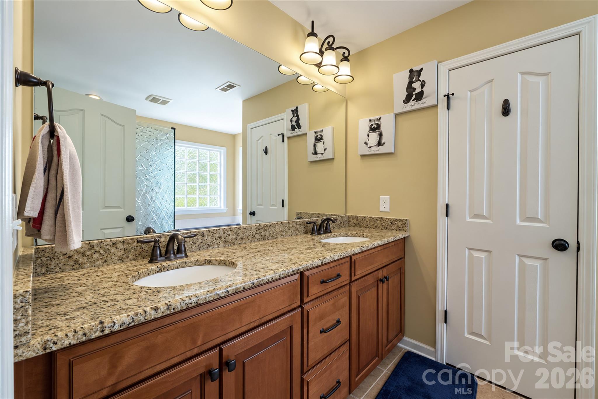 Single Family Residence at 7199 Old Valley Way, Harrisburg, photo 42 of 45