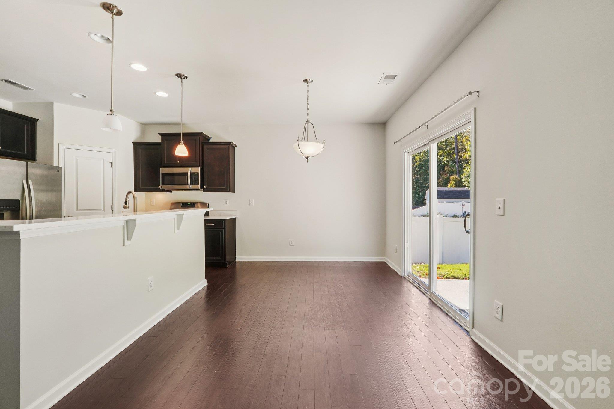 Single Family Residence at 1331 Soothing Court, Concord, photo 8 of 29