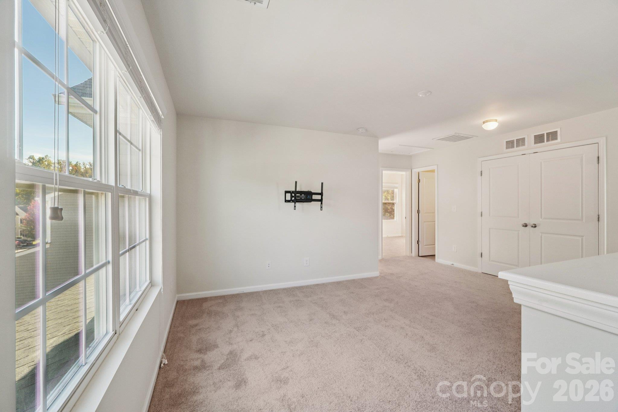 Single Family Residence at 1331 Soothing Court, Concord, photo 19 of 29