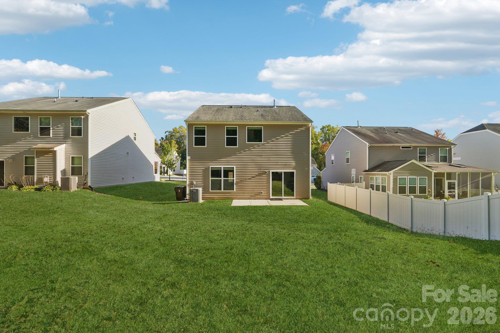 Single Family Residence at 1331 Soothing Court, Concord, photo 28 of 29