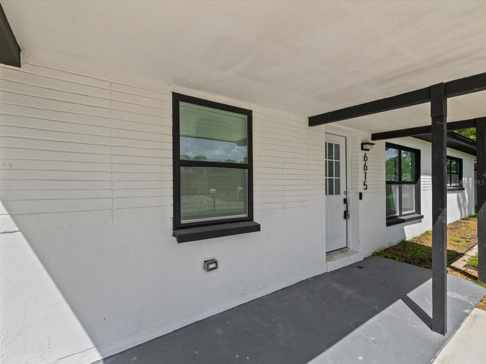 Single Family Residence at 6615 DEL PRADO TER, NEW PORT RICHEY, photo 7 of 58
