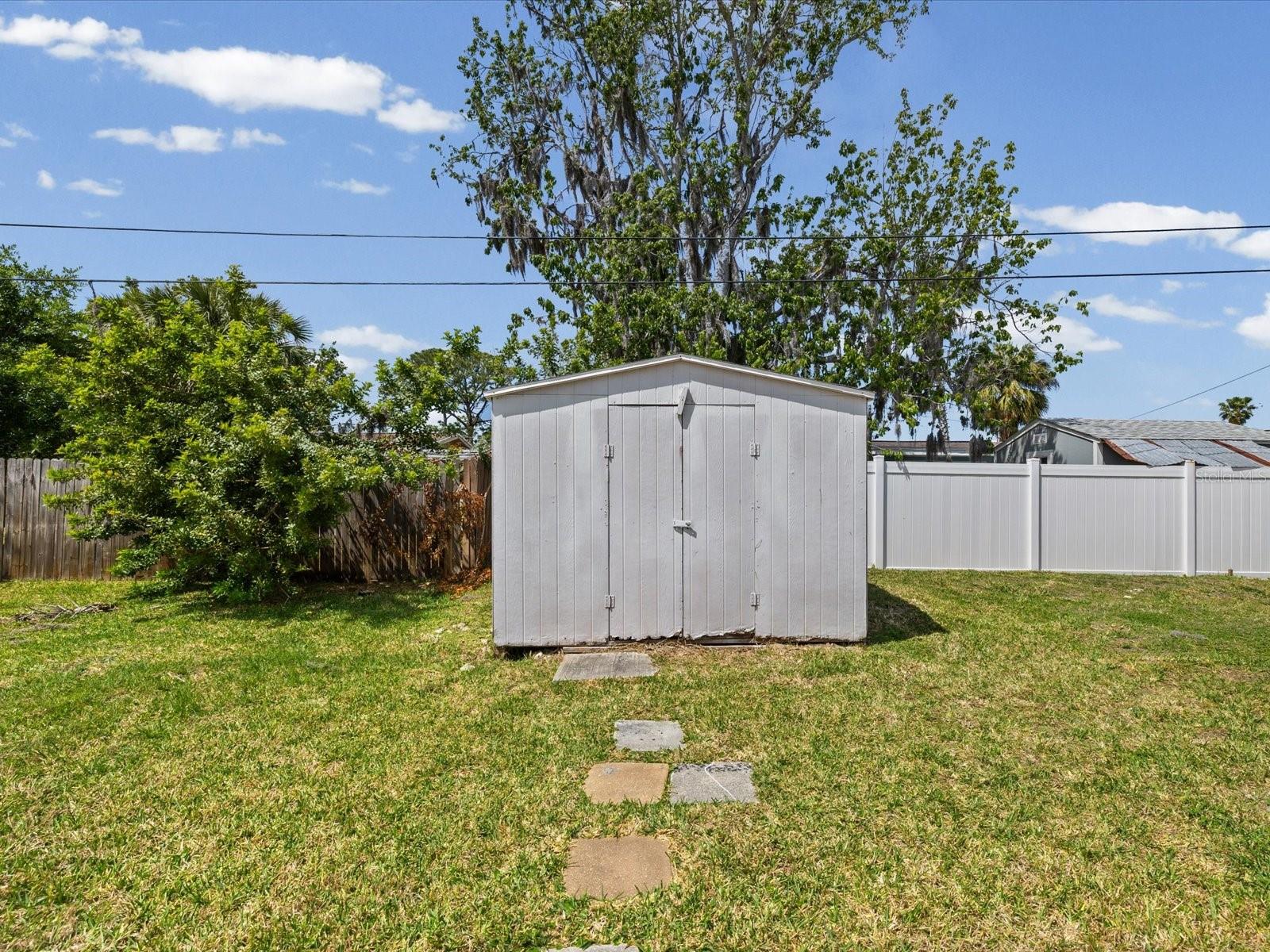 Single Family Residence at 6615 DEL PRADO TER, NEW PORT RICHEY, photo 8 of 58