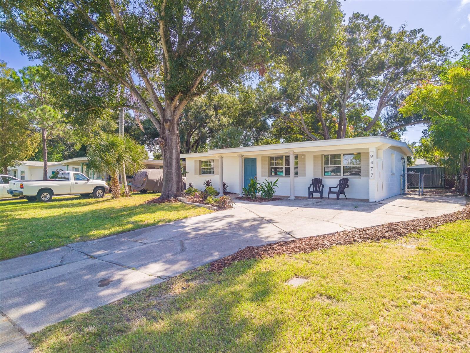 Single Family Residence at 9477 PARK LAKE DR N, PINELLAS PARK, photo 2 of 57