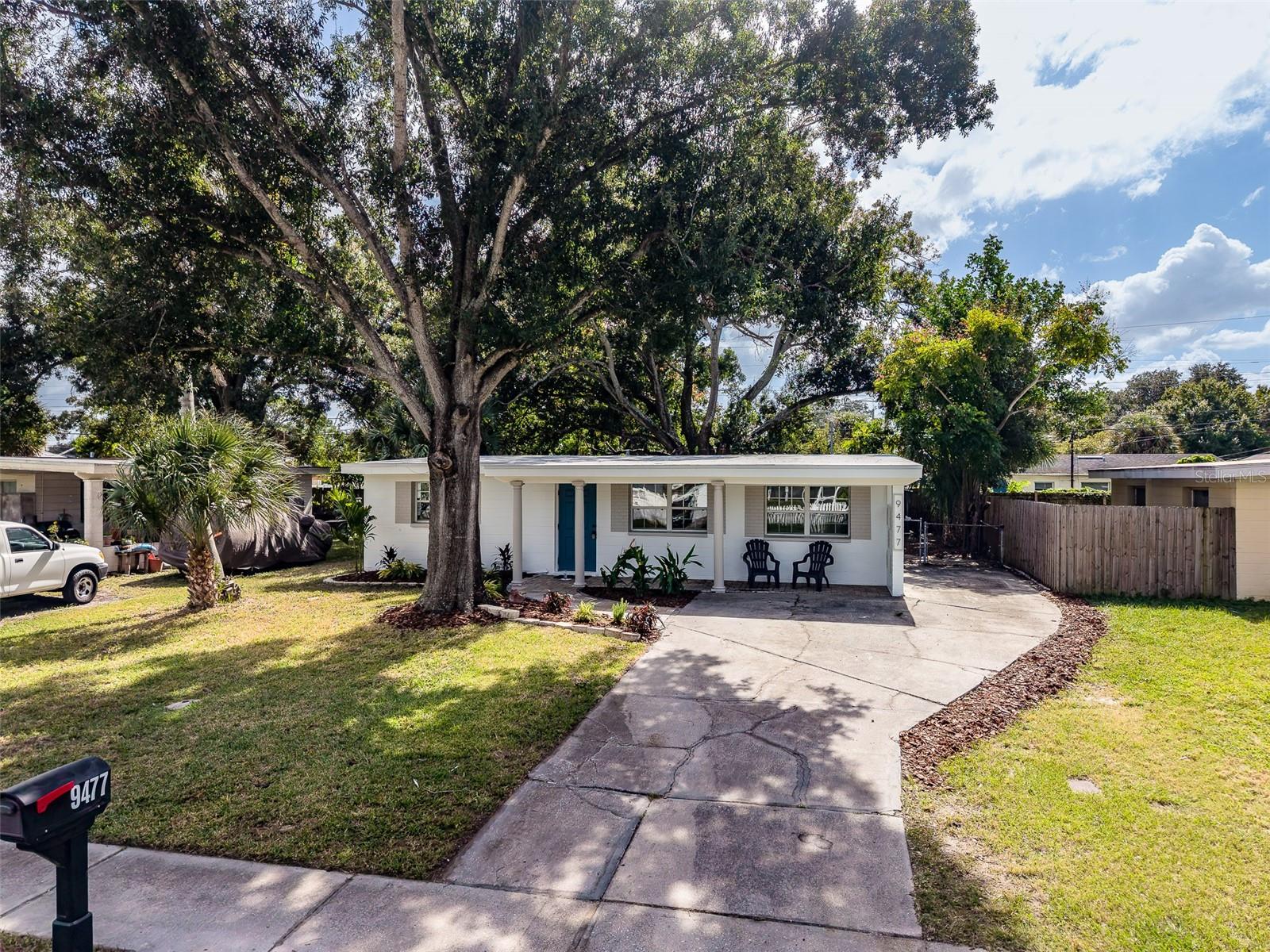 Single Family Residence at 9477 PARK LAKE DR N, PINELLAS PARK, photo 3 of 57