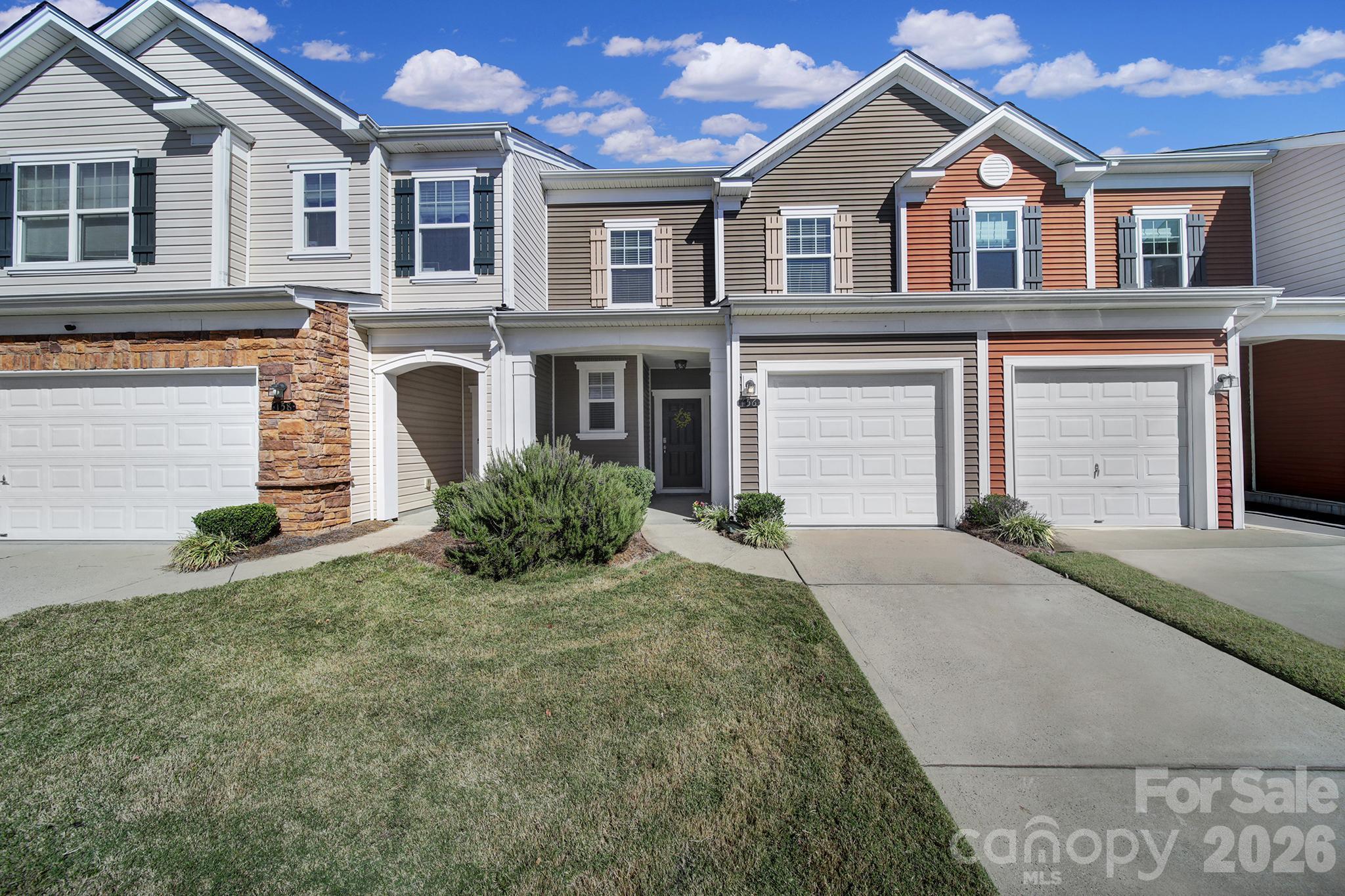 Townhouse at 156 Council House Road, Fort Mill, photo 2 of 26