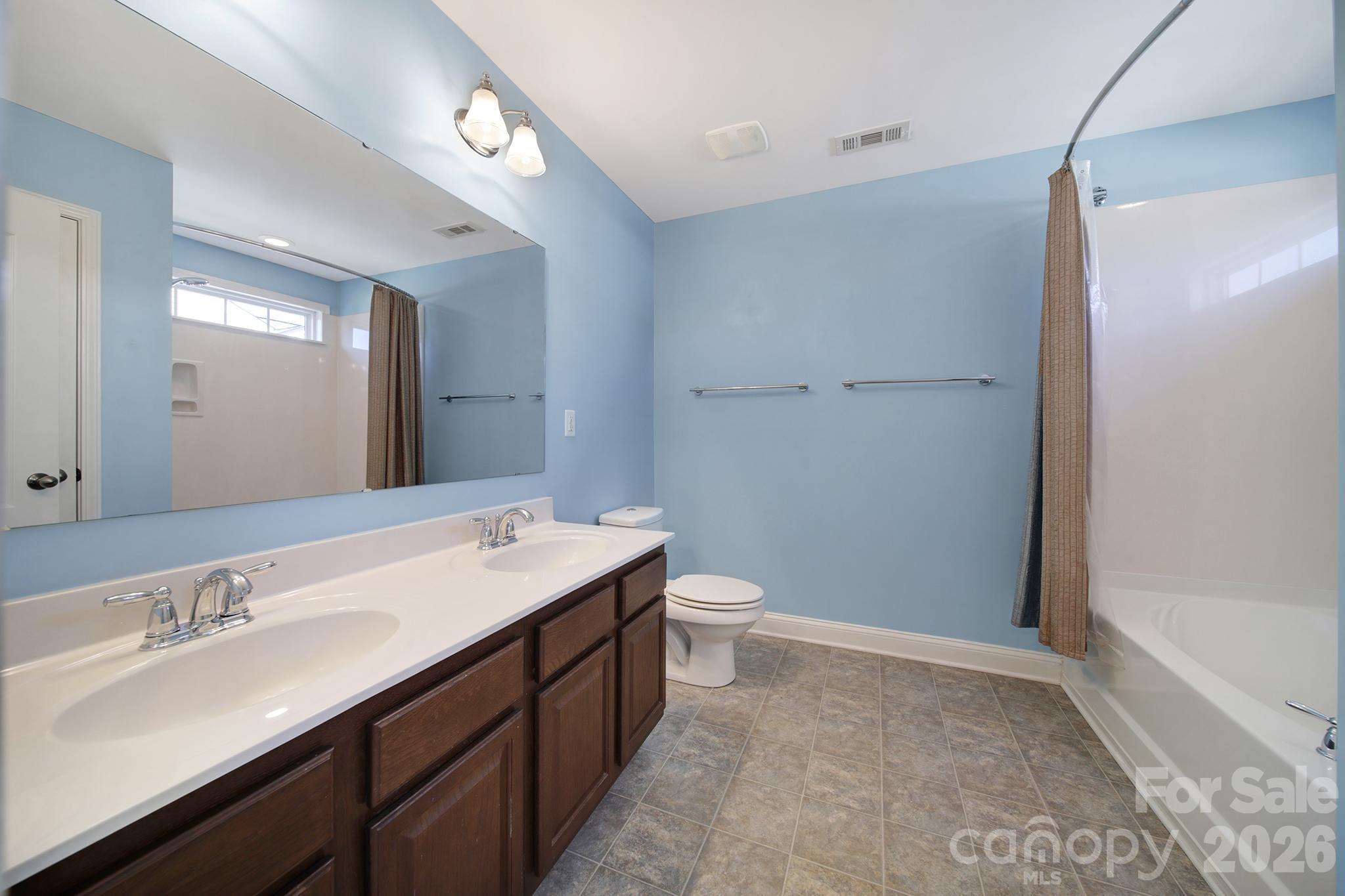 Townhouse at 156 Council House Road, Fort Mill, photo 17 of 26