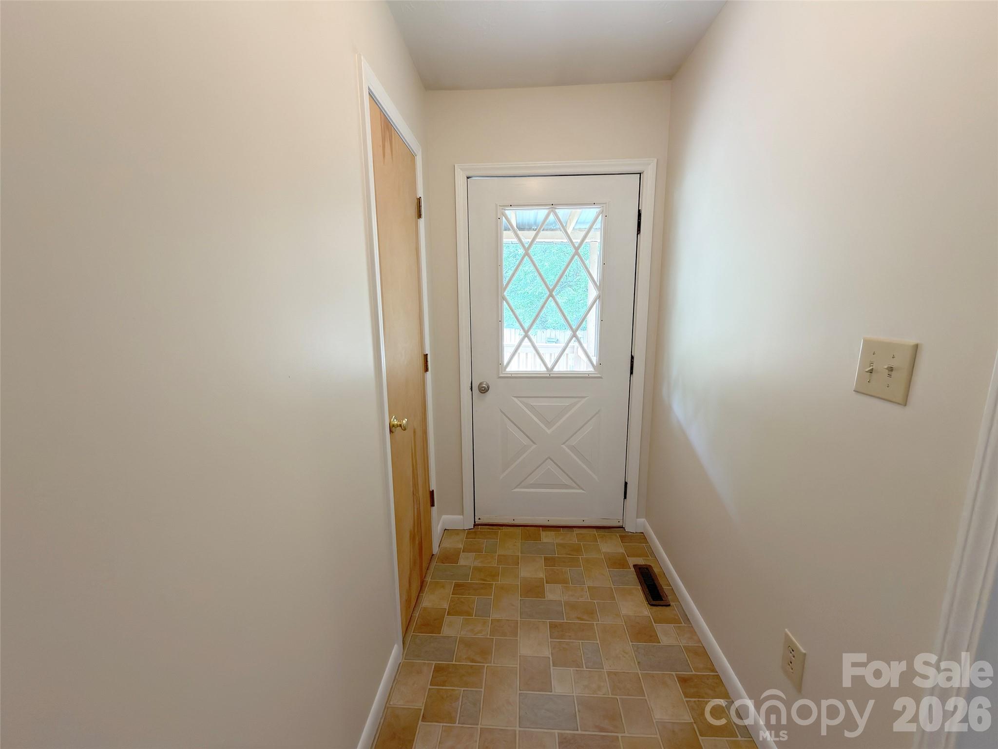 Entrance from Back Porch. - 22 McMinn Road, Hendersonville