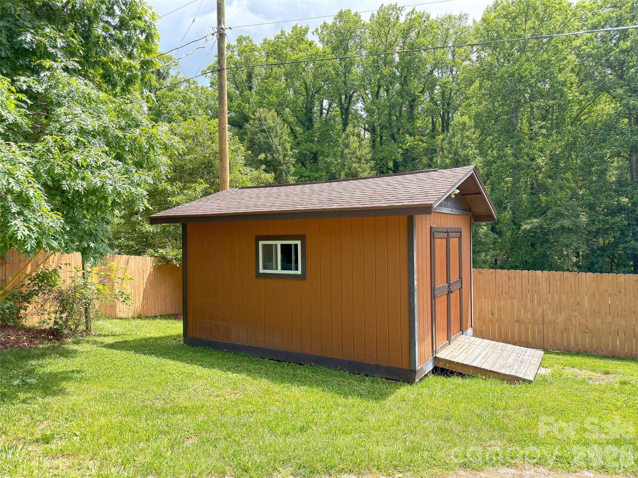 Power to workshop/shed. - 22 McMinn Road, Hendersonville