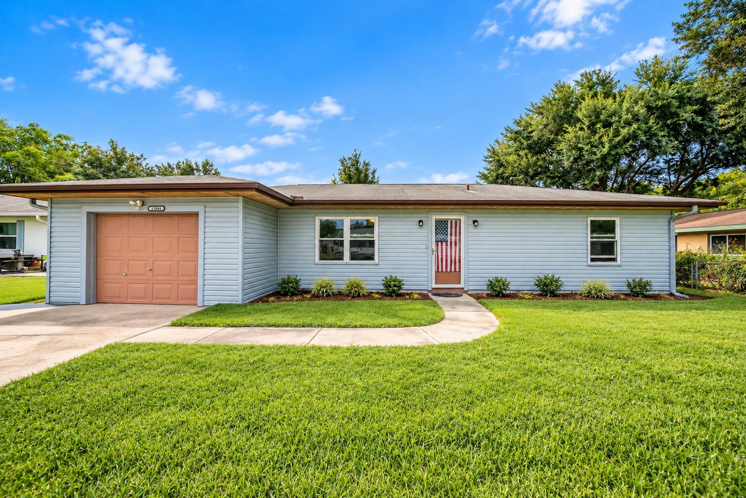 Single Family Residence at 11848 SE 72ND TERRACE RD, BELLEVIEW, photo 2 of 24