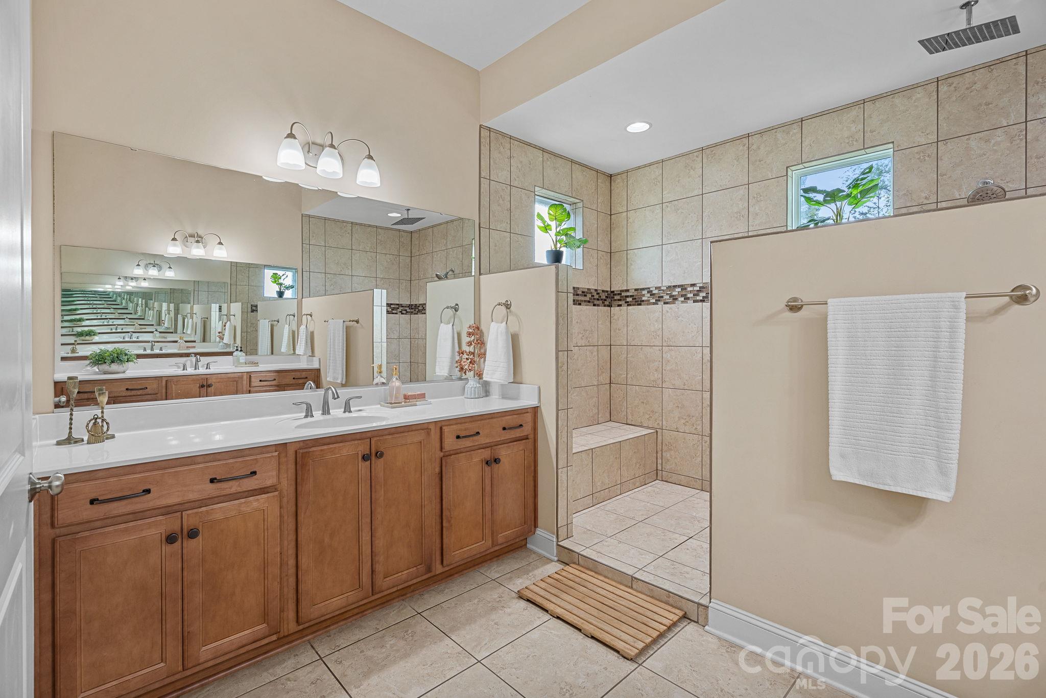 Single Family Residence at 432 Granite Lake Court, Denver, photo 31 of 48
