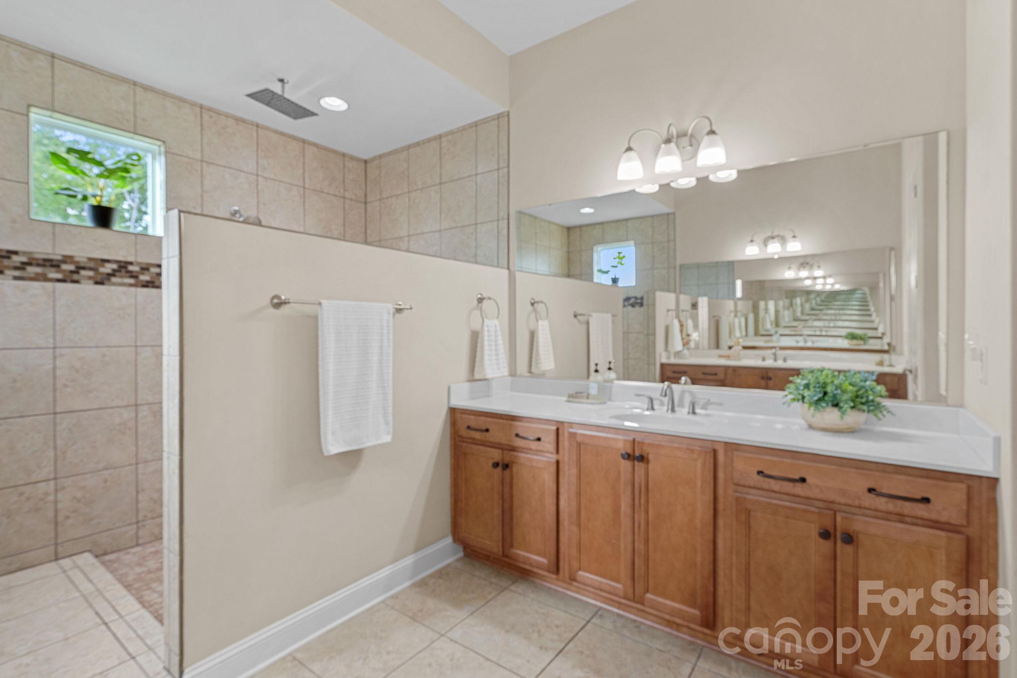 Single Family Residence at 432 Granite Lake Court, Denver, photo 32 of 48
