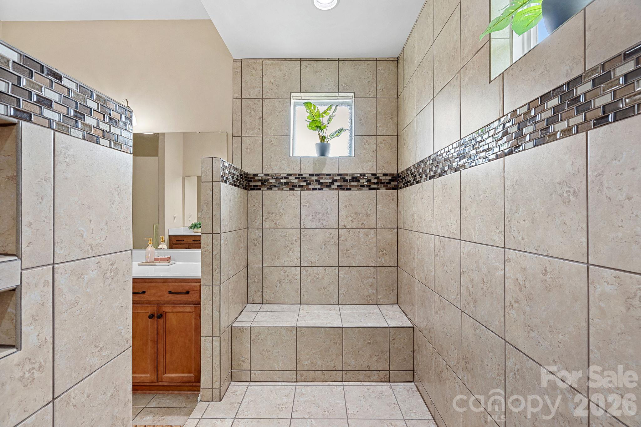 Single Family Residence at 432 Granite Lake Court, Denver, photo 34 of 48
