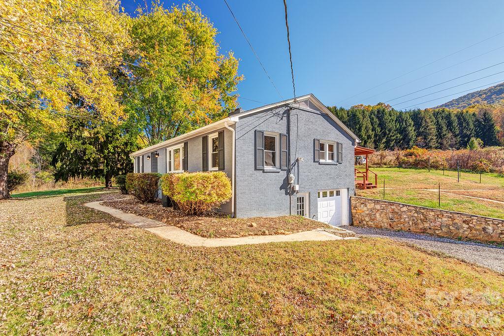 Single Family Residence at 15 Dave Way, Canton, photo 27 of 30