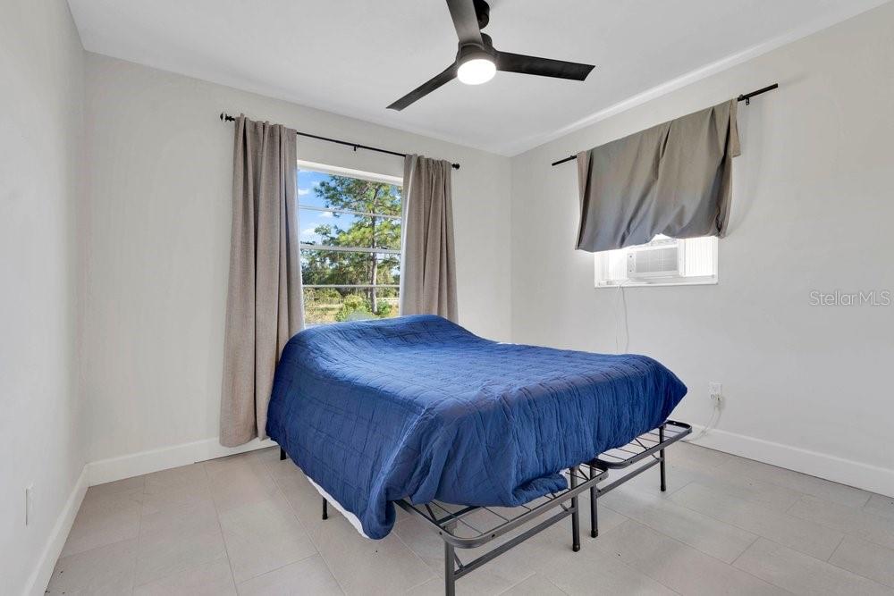 Single Family Residence at 13386 TAYLOR ST, BROOKSVILLE, photo 16 of 37
