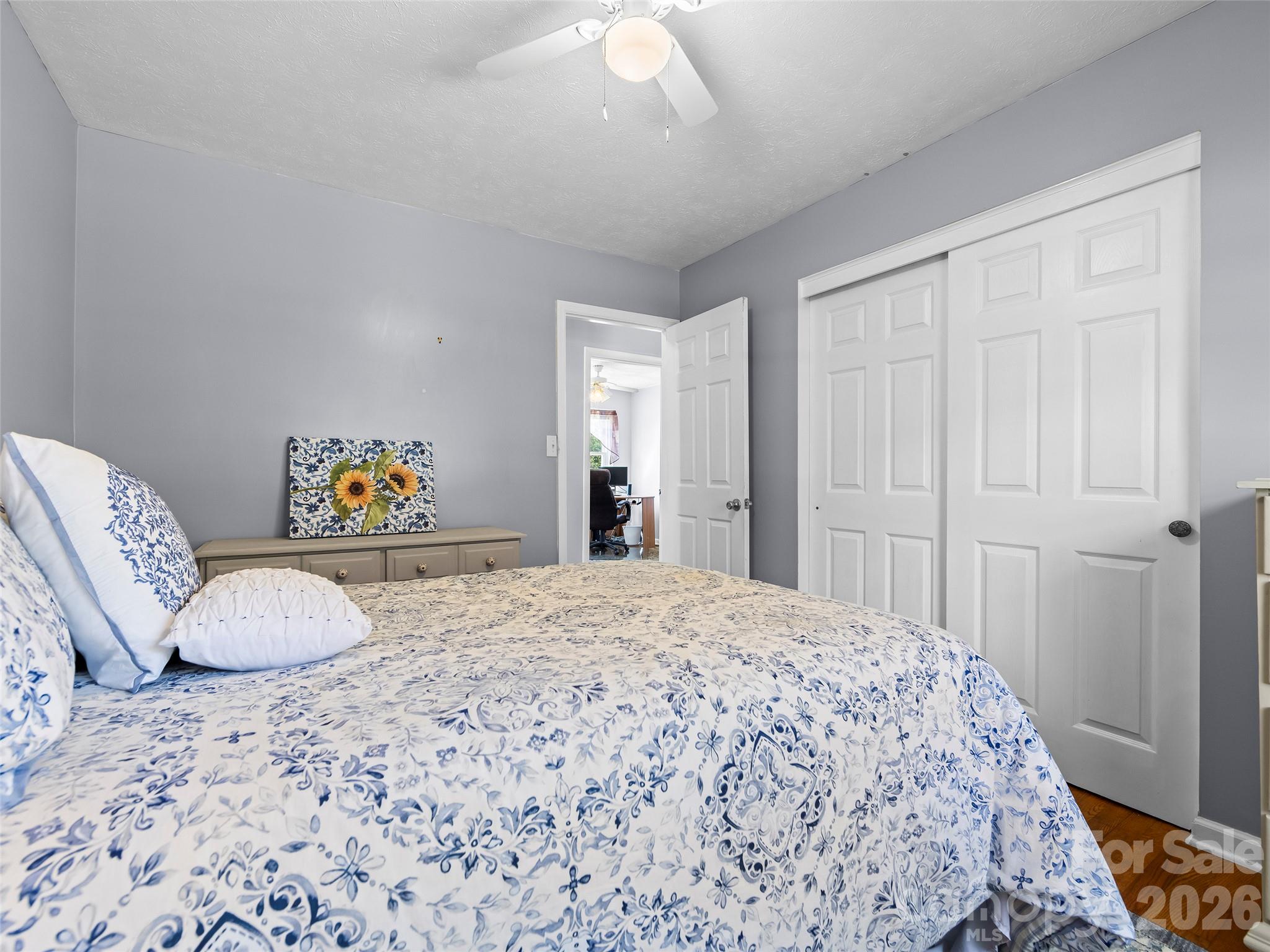 Single Family Residence at 31 Southwicke Drive, Arden, photo 22 of 31