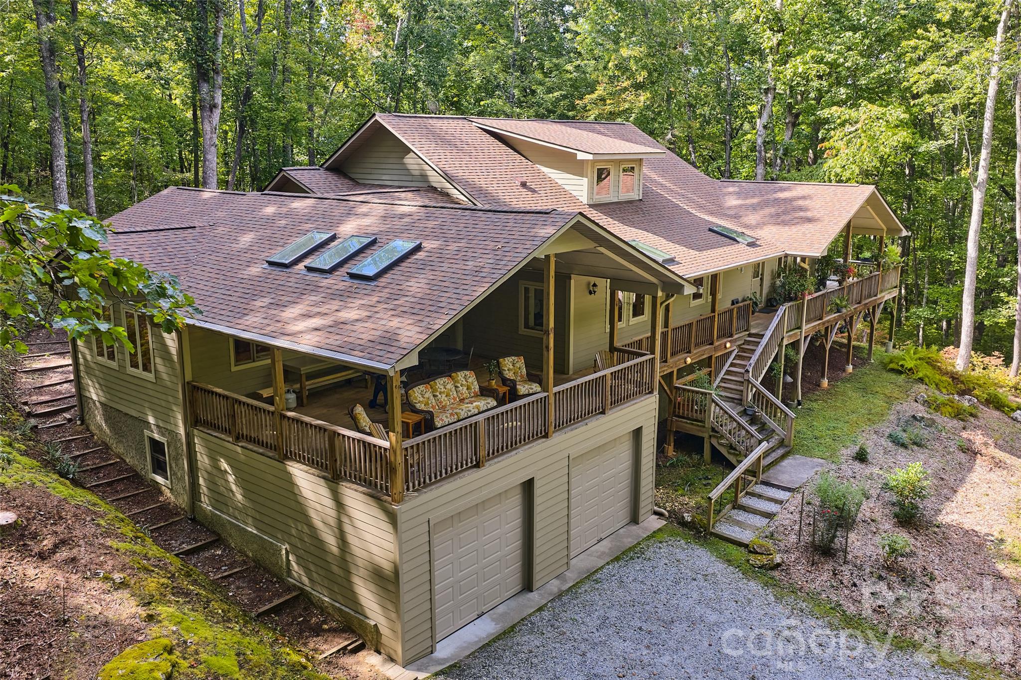 Single Family Residence at 121 Red Oak Lane, Brevard, photo 3 of 48