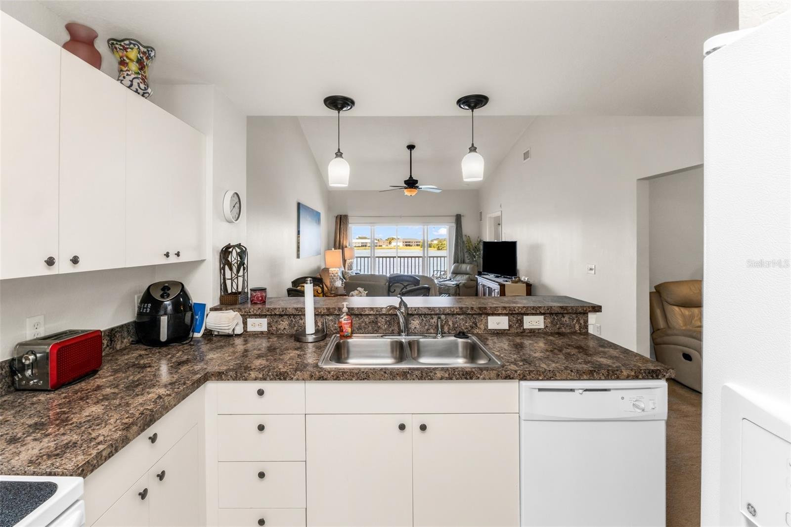 Kitchen - 1479 SAN CRISTOBAL AVE #2202, PUNTA GORDA