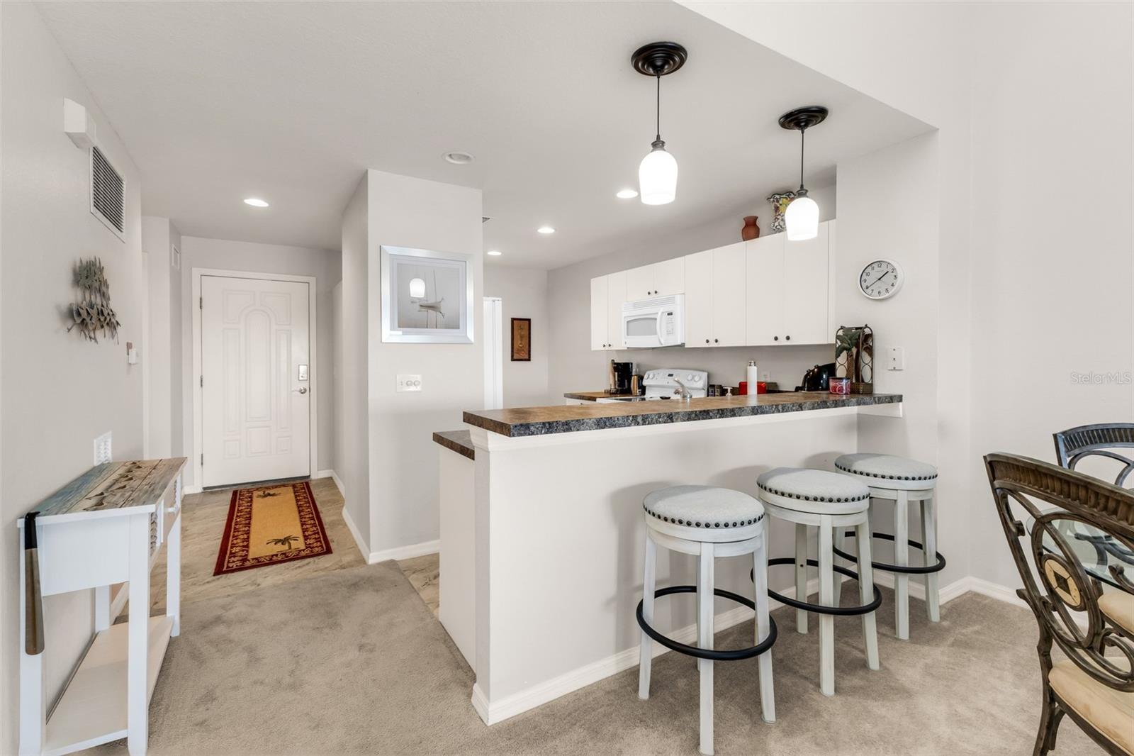 Breakfast Bar - Kitchen - 1479 SAN CRISTOBAL AVE #2202, PUNTA GORDA