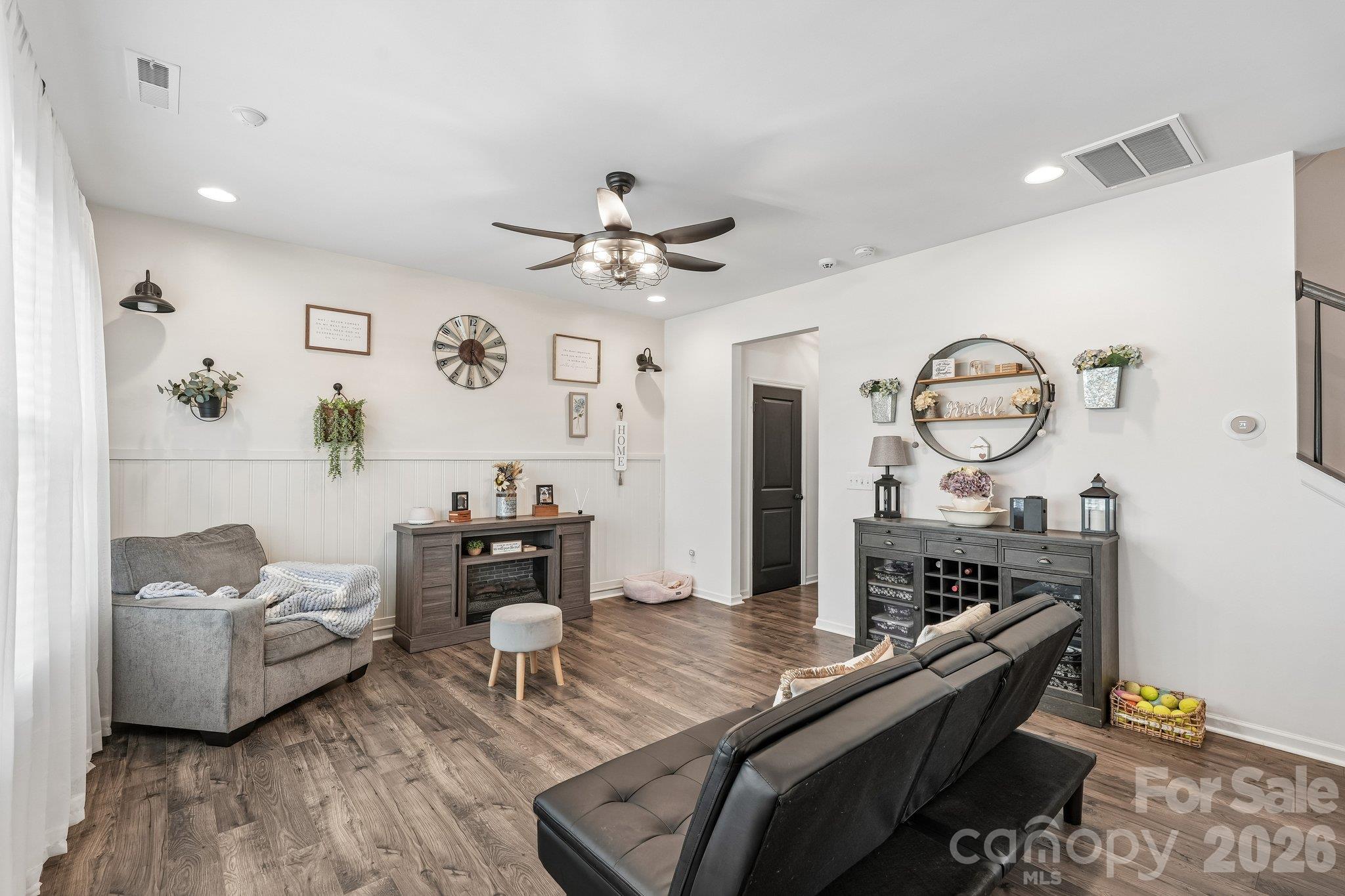 Single Family Residence at 1832 Ashley Lynn Court, Stanfield, photo 11 of 44