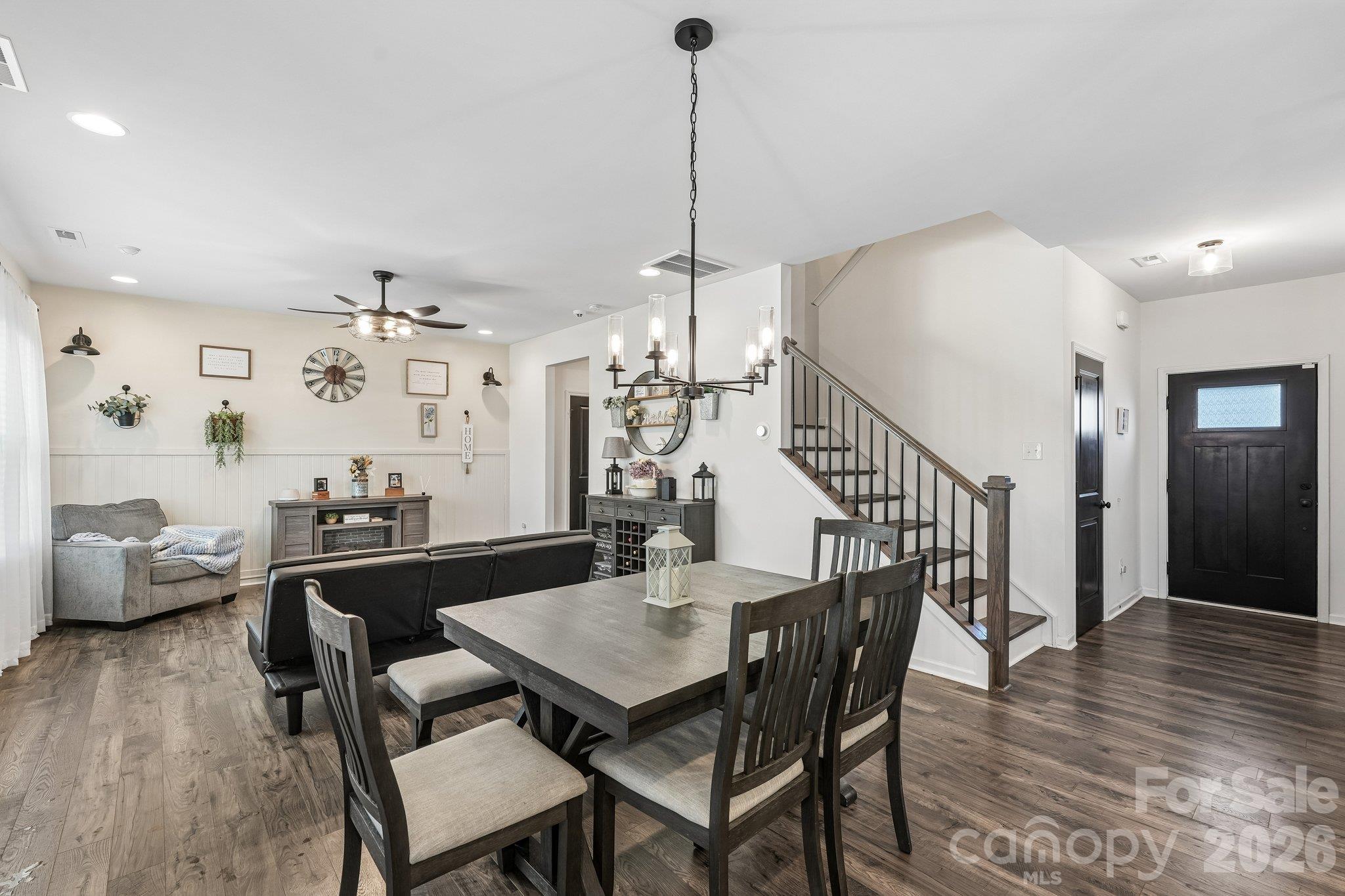 Single Family Residence at 1832 Ashley Lynn Court, Stanfield, photo 13 of 44