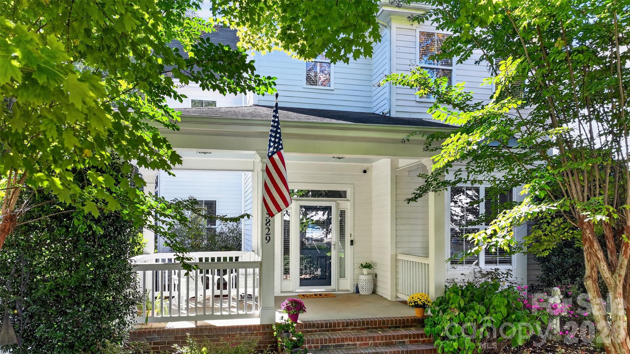 Check out this Curb Appeal! - 15829 Trenton Place Road, Huntersville