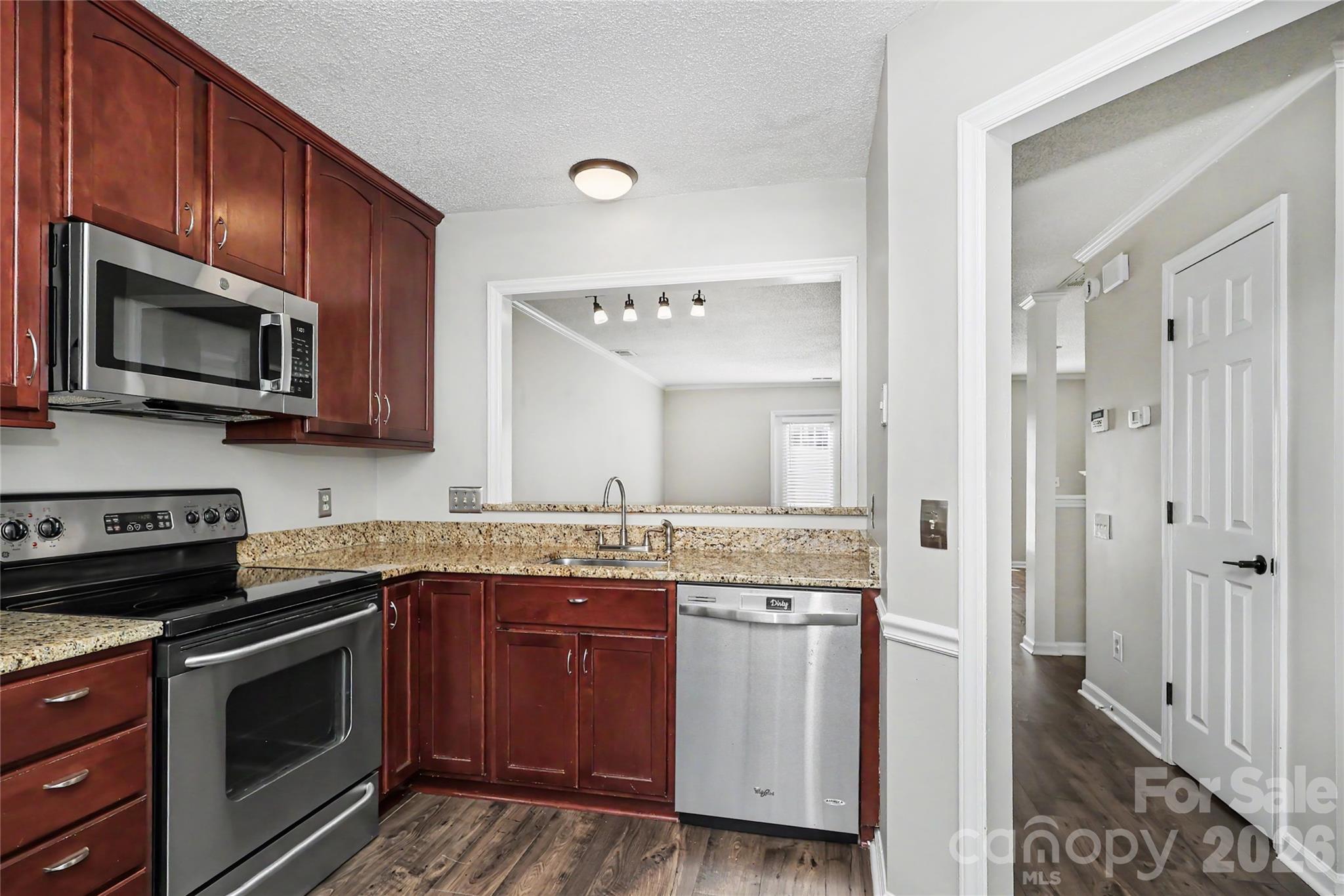 Condominium at 8206 Legare Court, Charlotte, photo 12 of 48