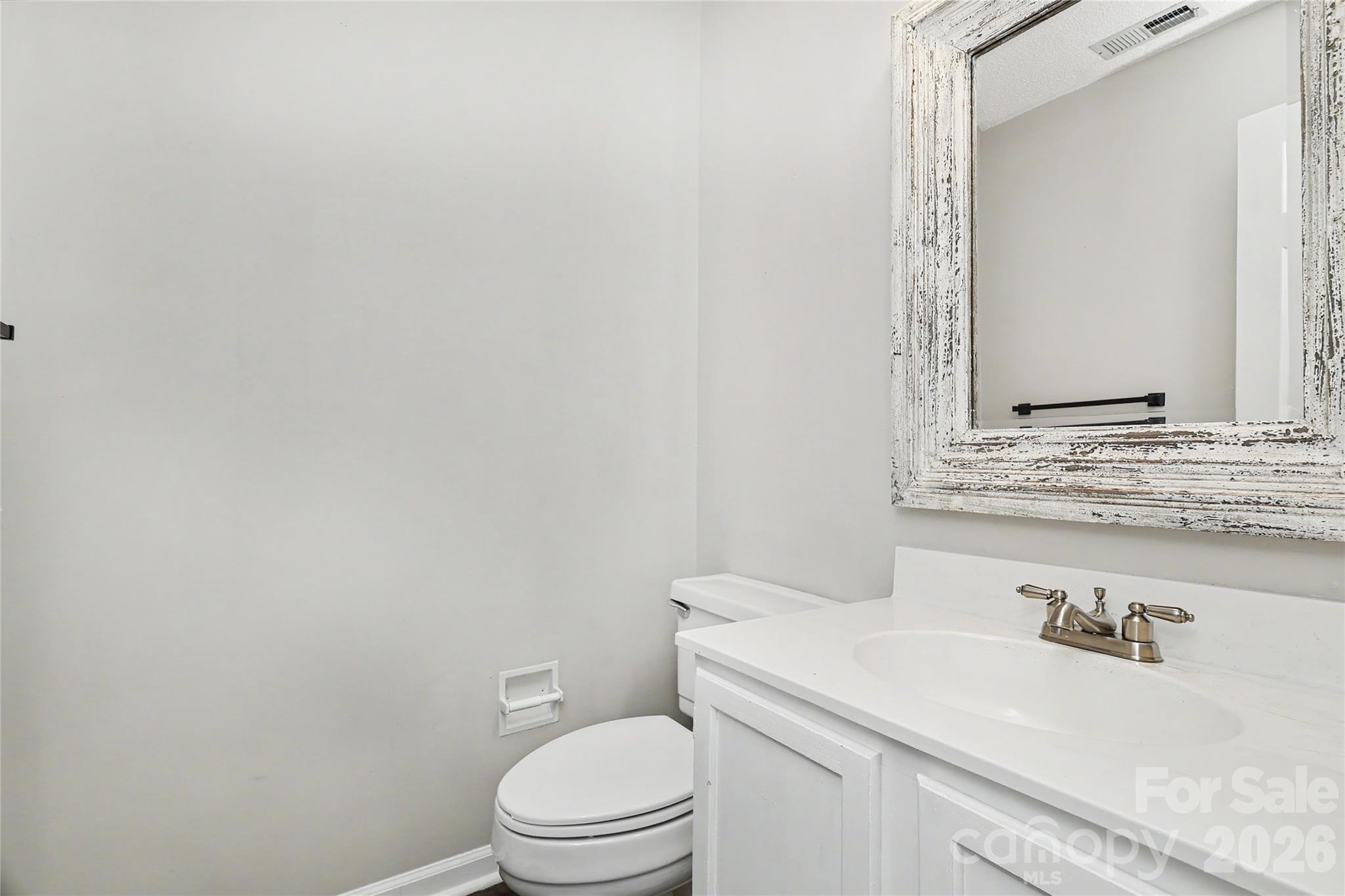Condominium at 8206 Legare Court, Charlotte, photo 20 of 48
