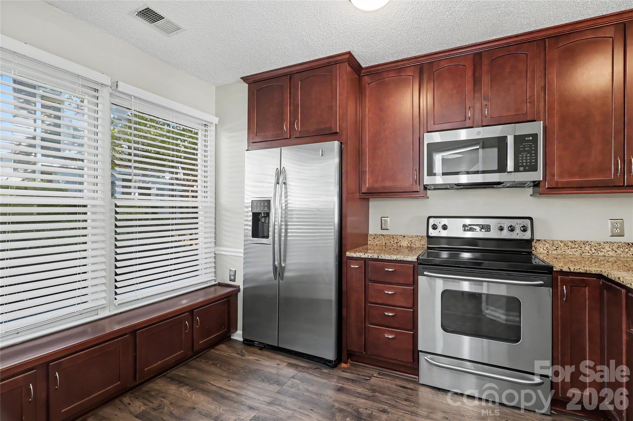 Condominium at 8206 Legare Court, Charlotte, photo 24 of 48
