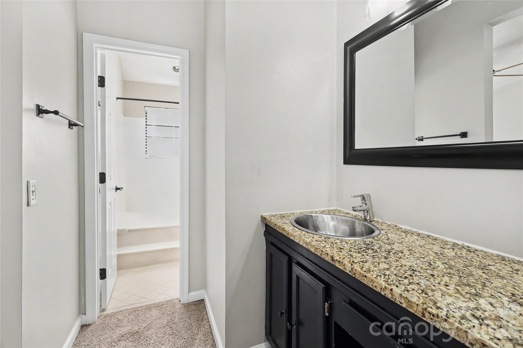 Condominium at 8206 Legare Court, Charlotte, photo 40 of 48